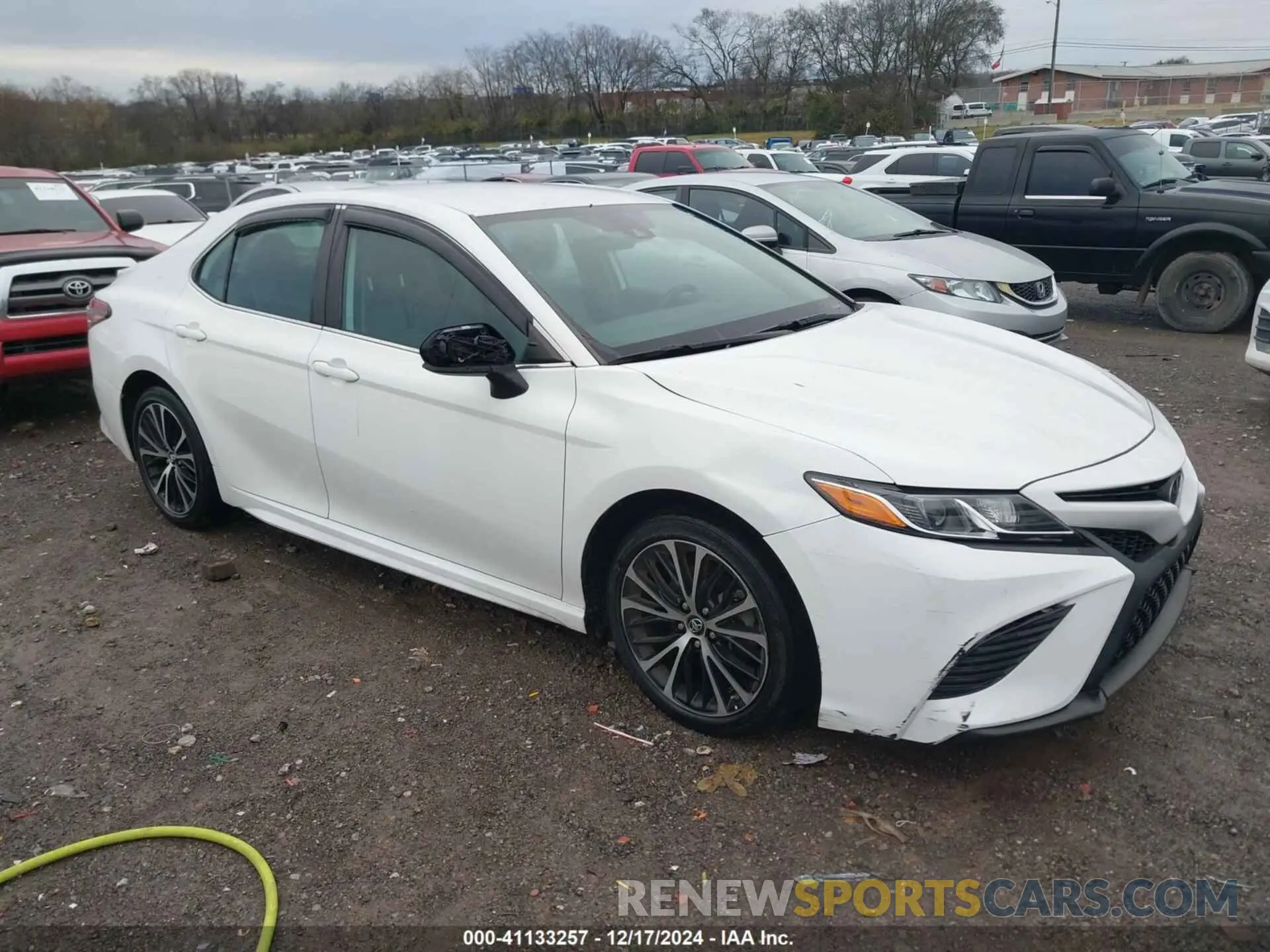 1 fotografías del automóvil dañado 4T1B11HK5KU199796 TOYOTA CAMRY 2019