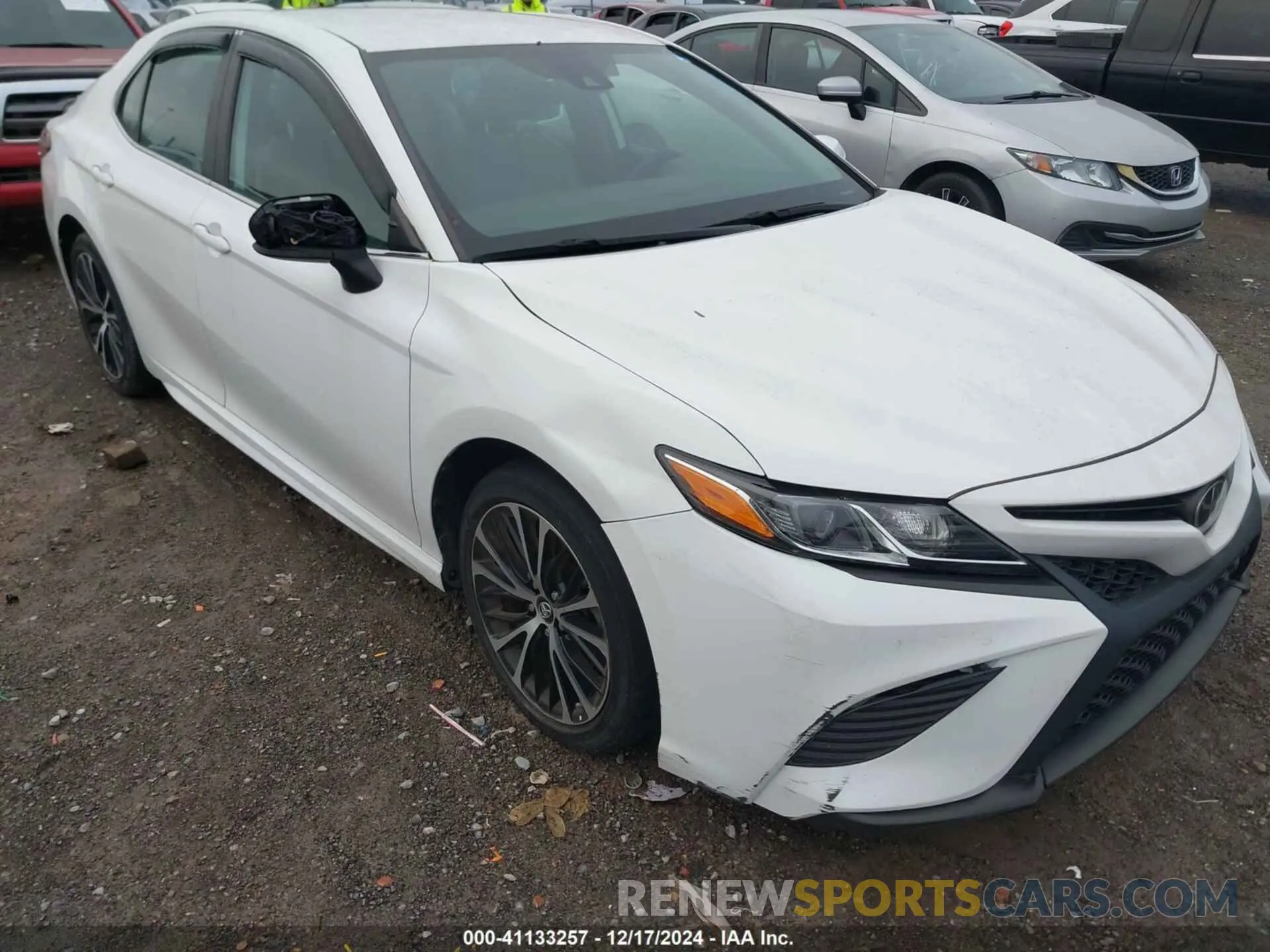 6 fotografías del automóvil dañado 4T1B11HK5KU199796 TOYOTA CAMRY 2019