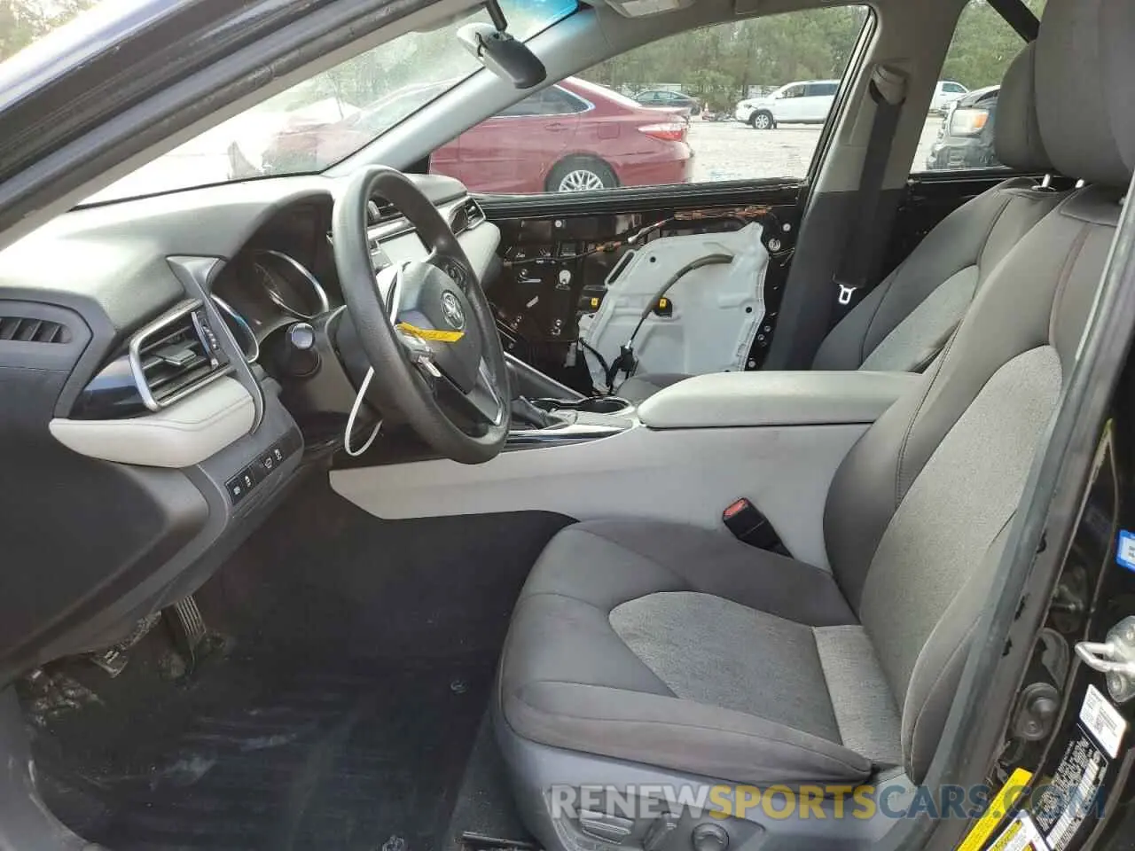 7 fotografías del automóvil dañado 4T1B11HK5KU200137 TOYOTA CAMRY 2019