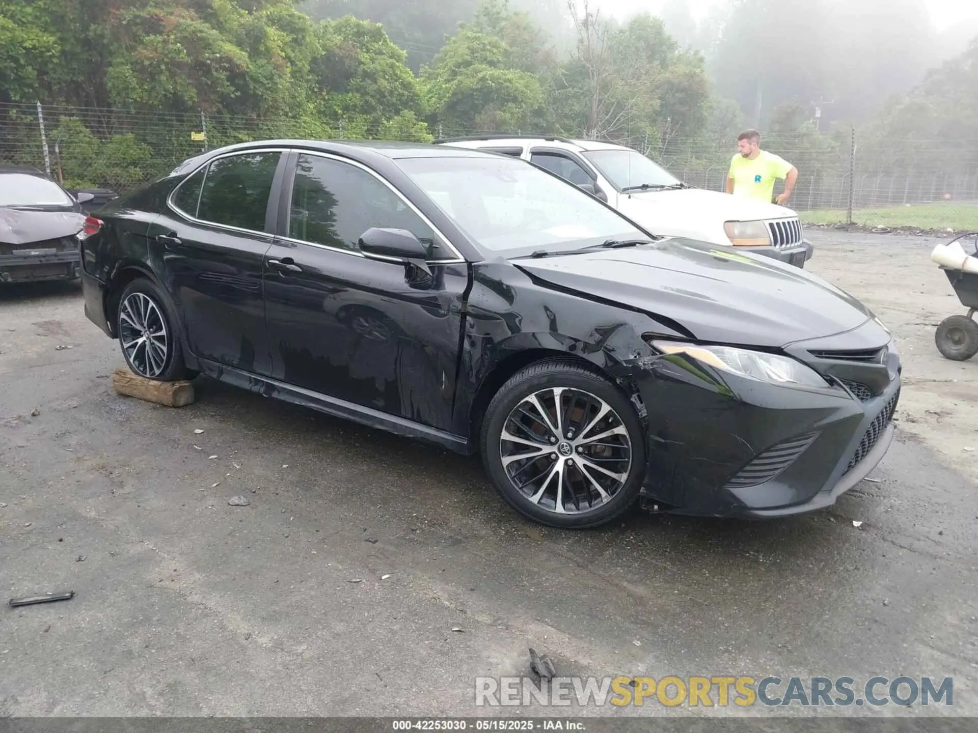 1 fotografías del automóvil dañado 4T1B11HK5KU212868 TOYOTA CAMRY 2019