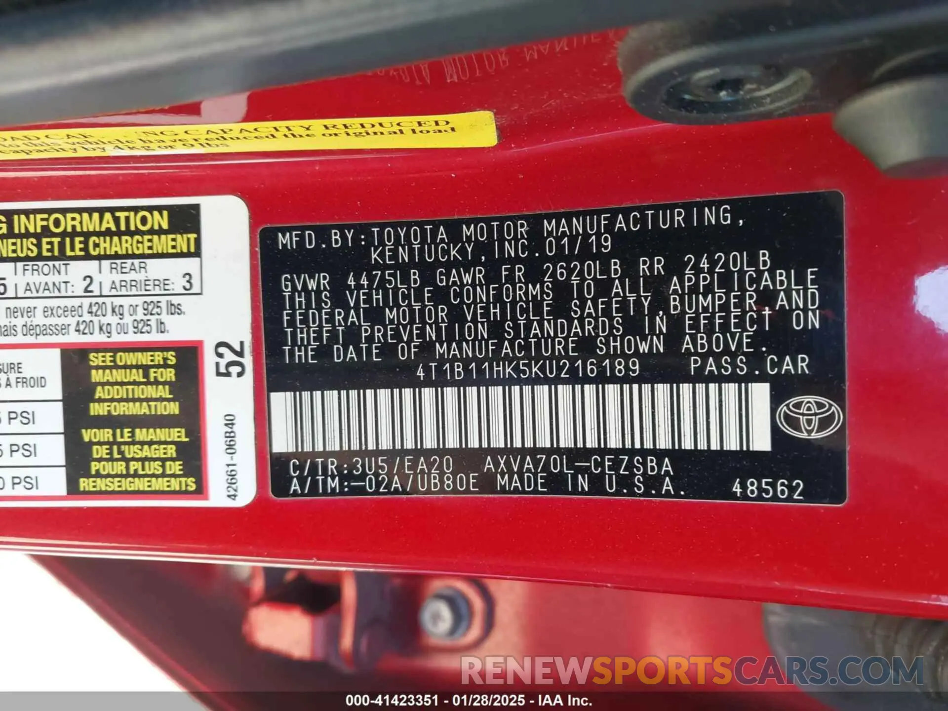 9 fotografías del automóvil dañado 4T1B11HK5KU216189 TOYOTA CAMRY 2019