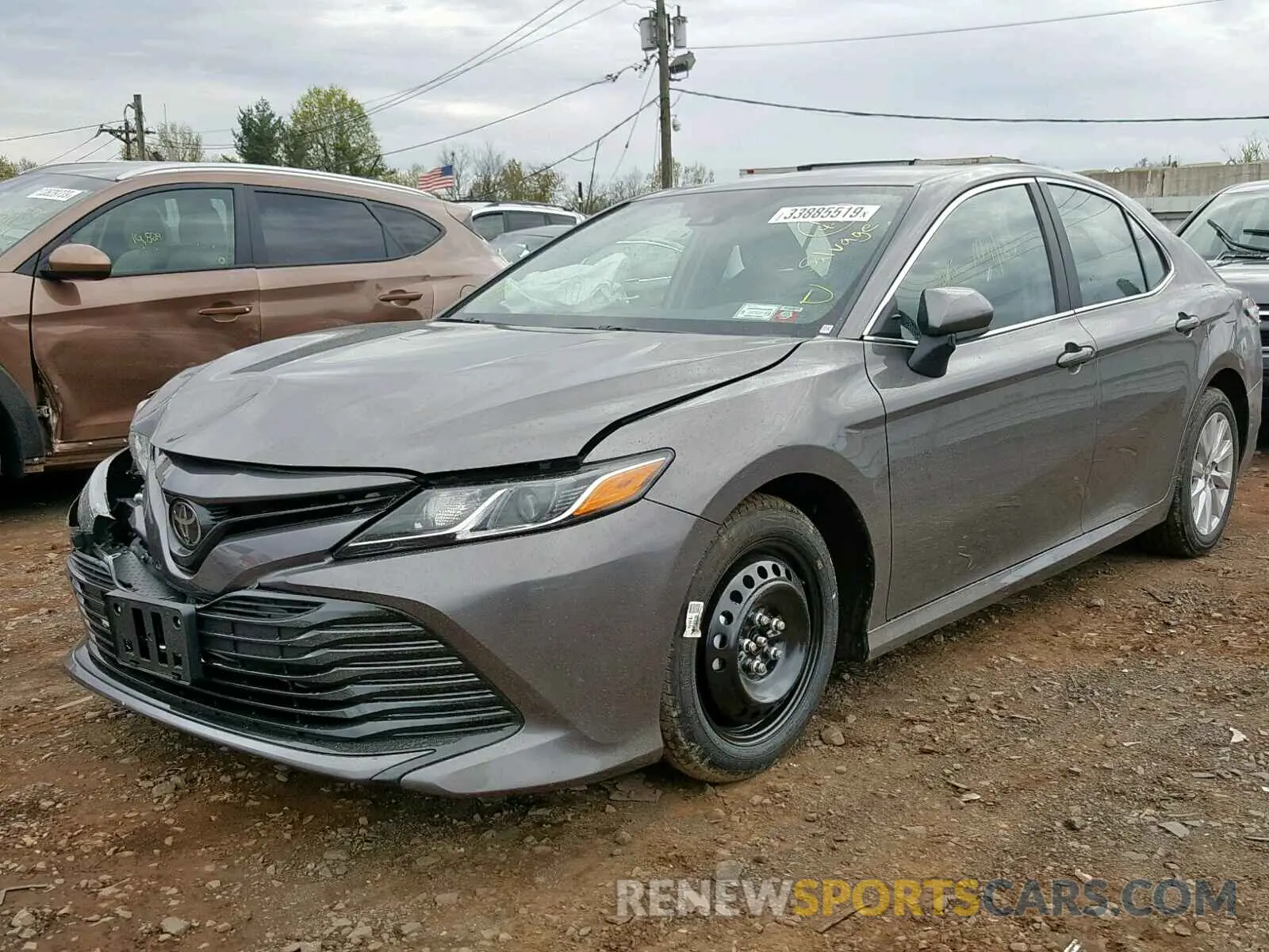 2 fotografías del automóvil dañado 4T1B11HK5KU226737 TOYOTA CAMRY 2019