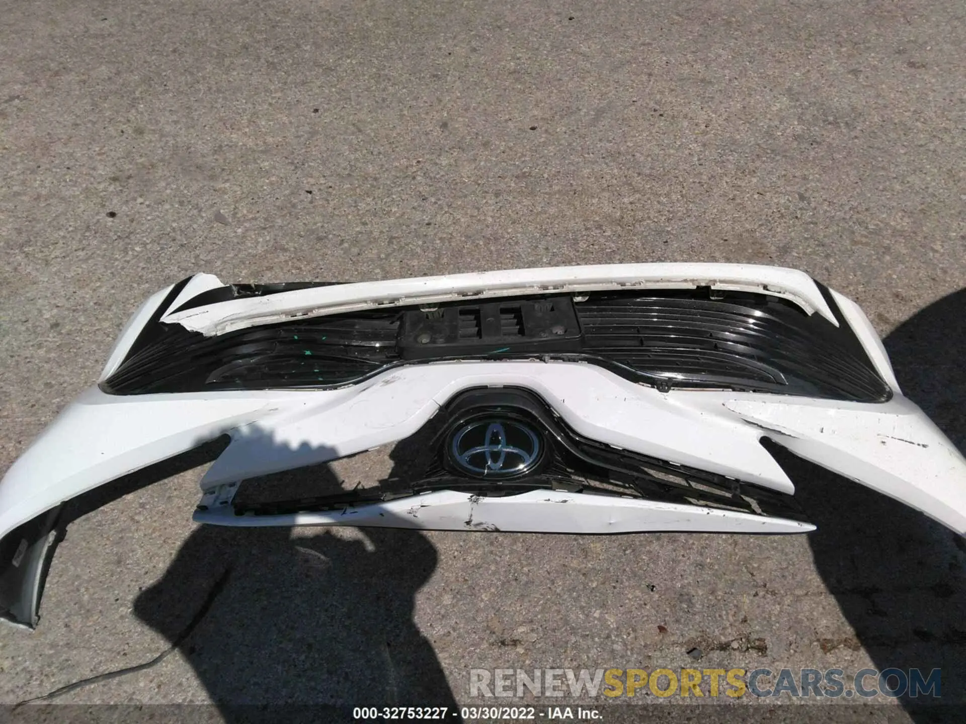12 fotografías del automóvil dañado 4T1B11HK5KU241593 TOYOTA CAMRY 2019