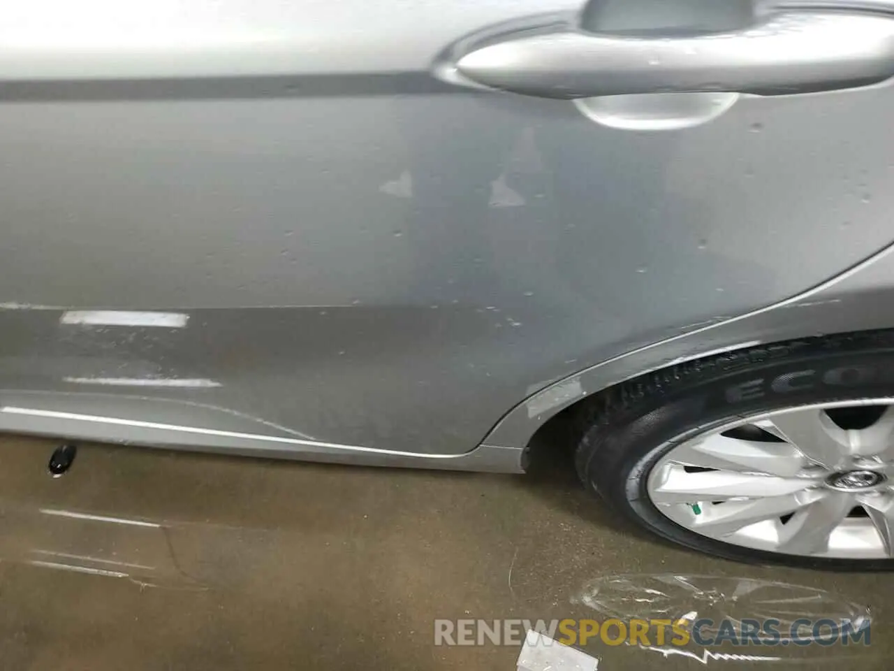 10 fotografías del automóvil dañado 4T1B11HK5KU247393 TOYOTA CAMRY 2019
