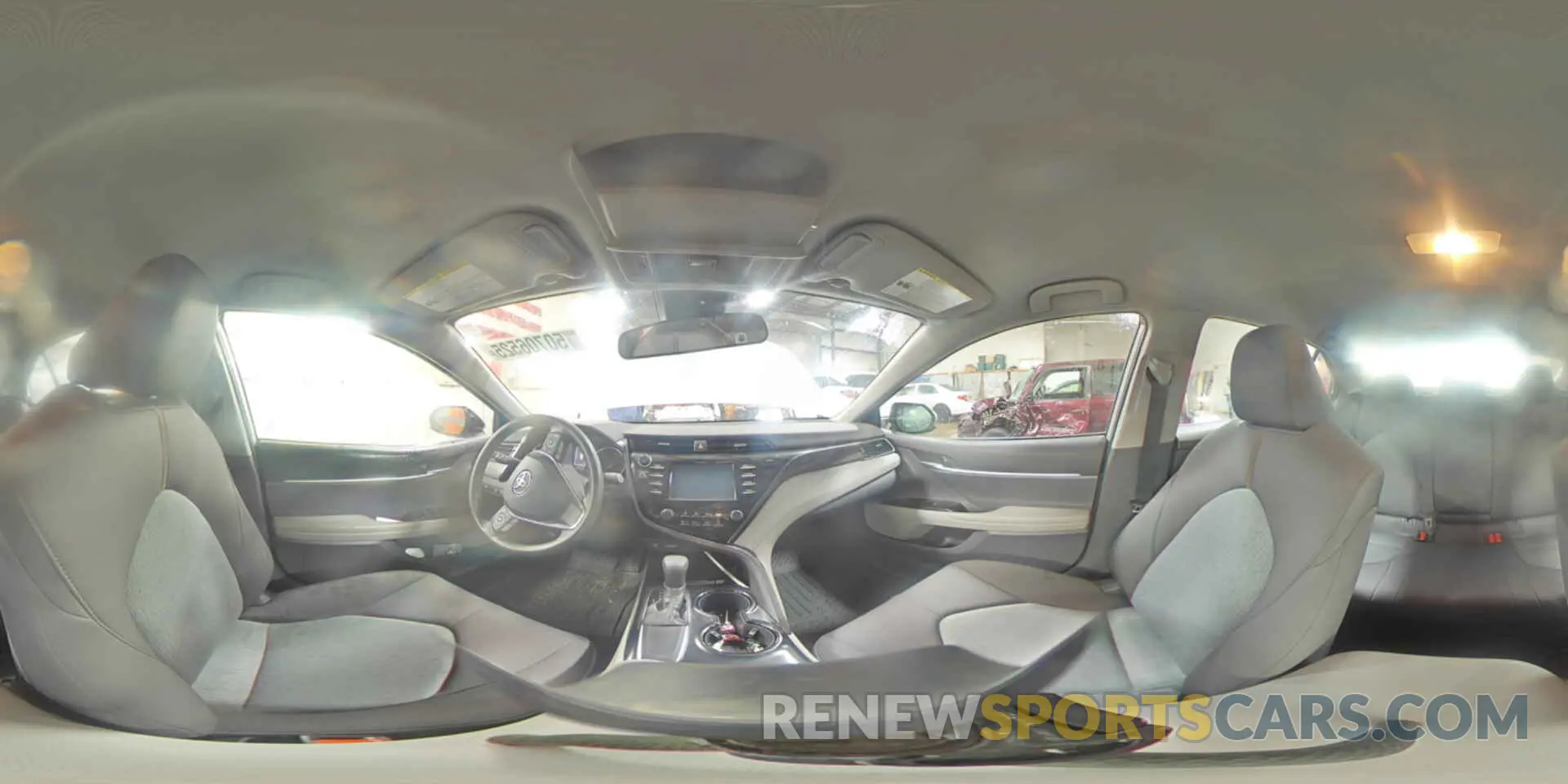 15 fotografías del automóvil dañado 4T1B11HK5KU247393 TOYOTA CAMRY 2019
