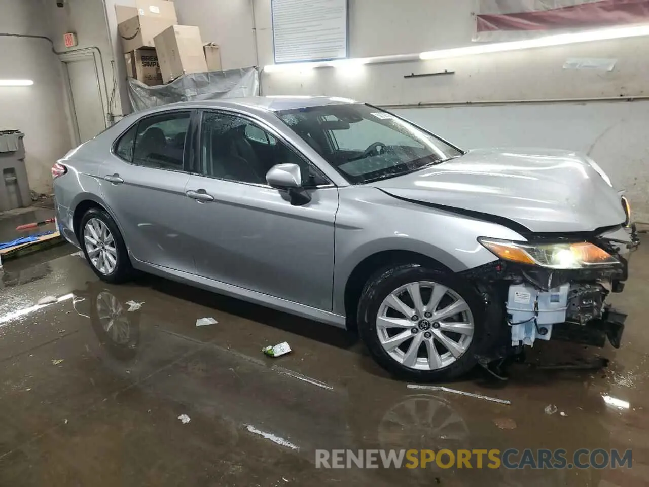 4 fotografías del automóvil dañado 4T1B11HK5KU247393 TOYOTA CAMRY 2019