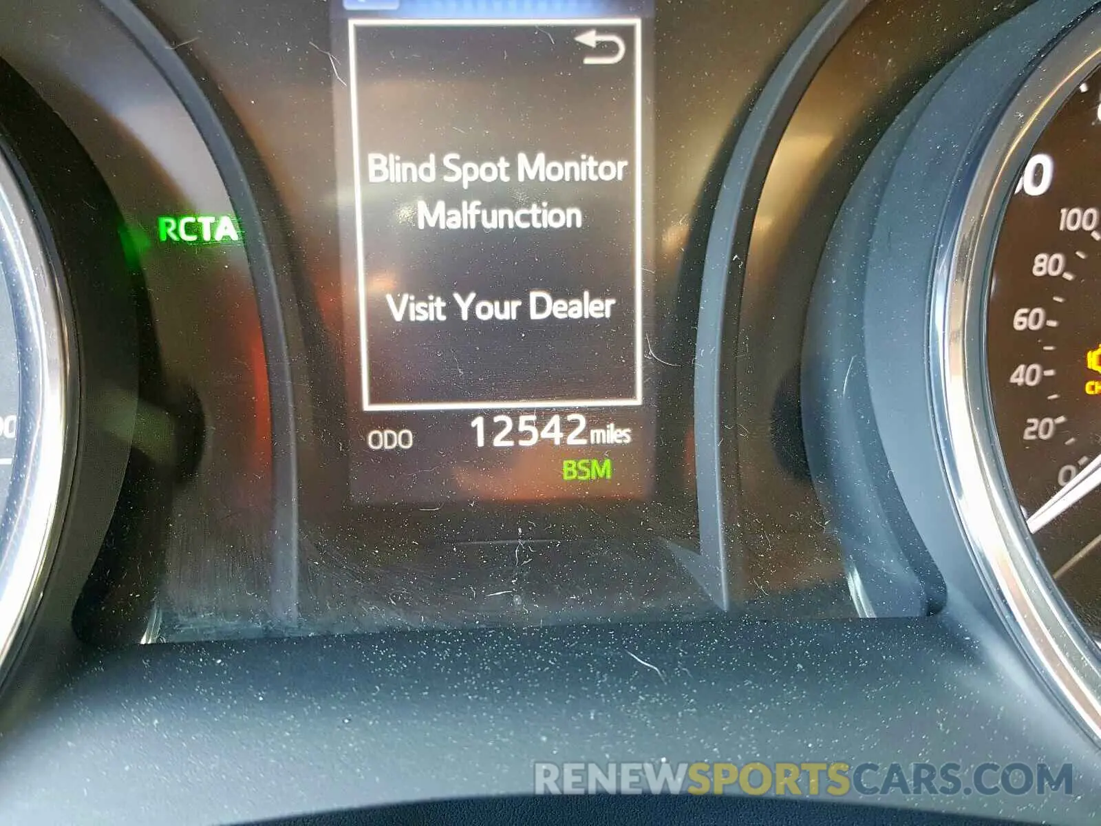 8 fotografías del automóvil dañado 4T1B11HK5KU255705 TOYOTA CAMRY 2019
