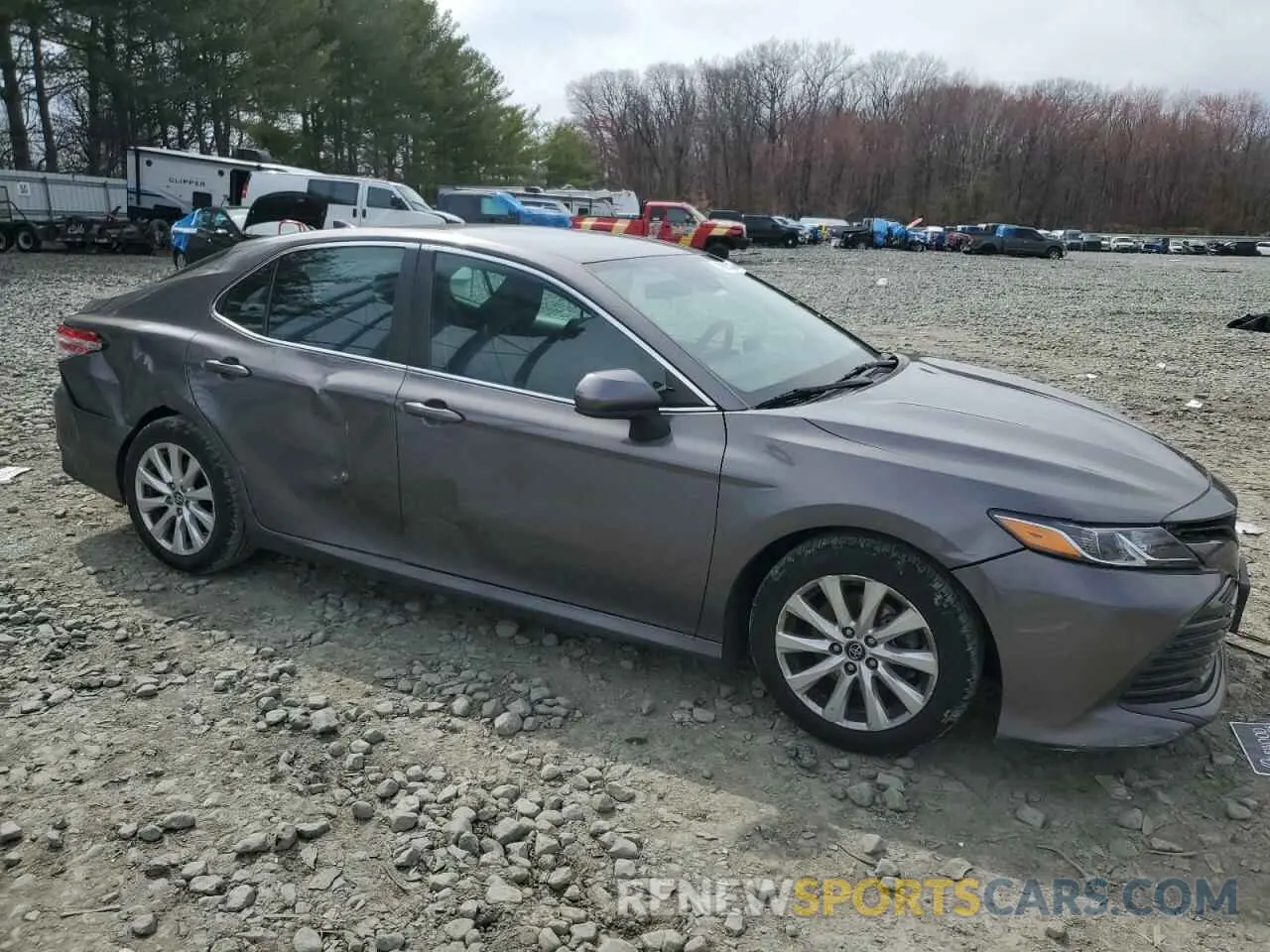 4 fotografías del automóvil dañado 4T1B11HK5KU257289 TOYOTA CAMRY 2019