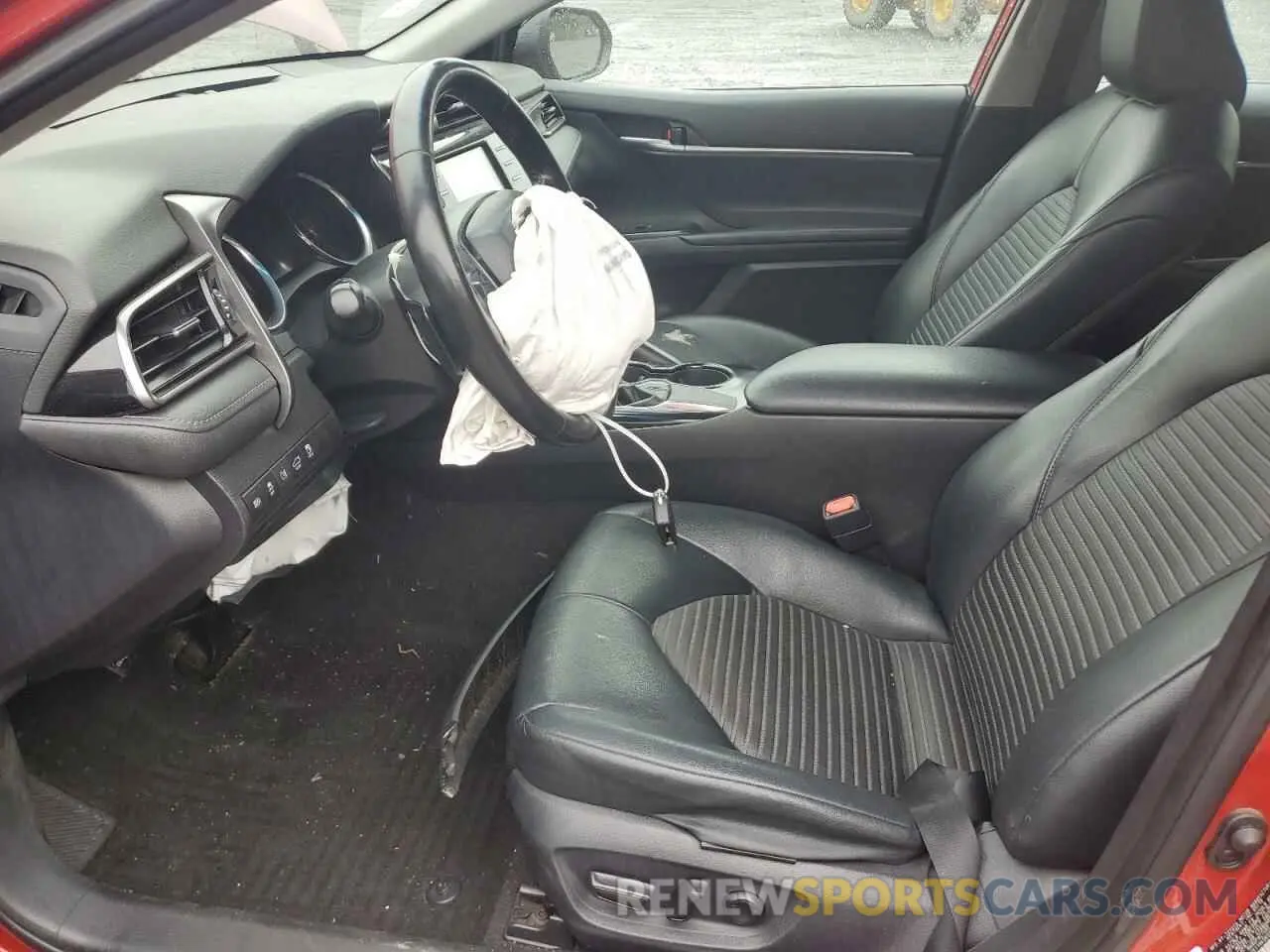 7 fotografías del automóvil dañado 4T1B11HK5KU258684 TOYOTA CAMRY 2019