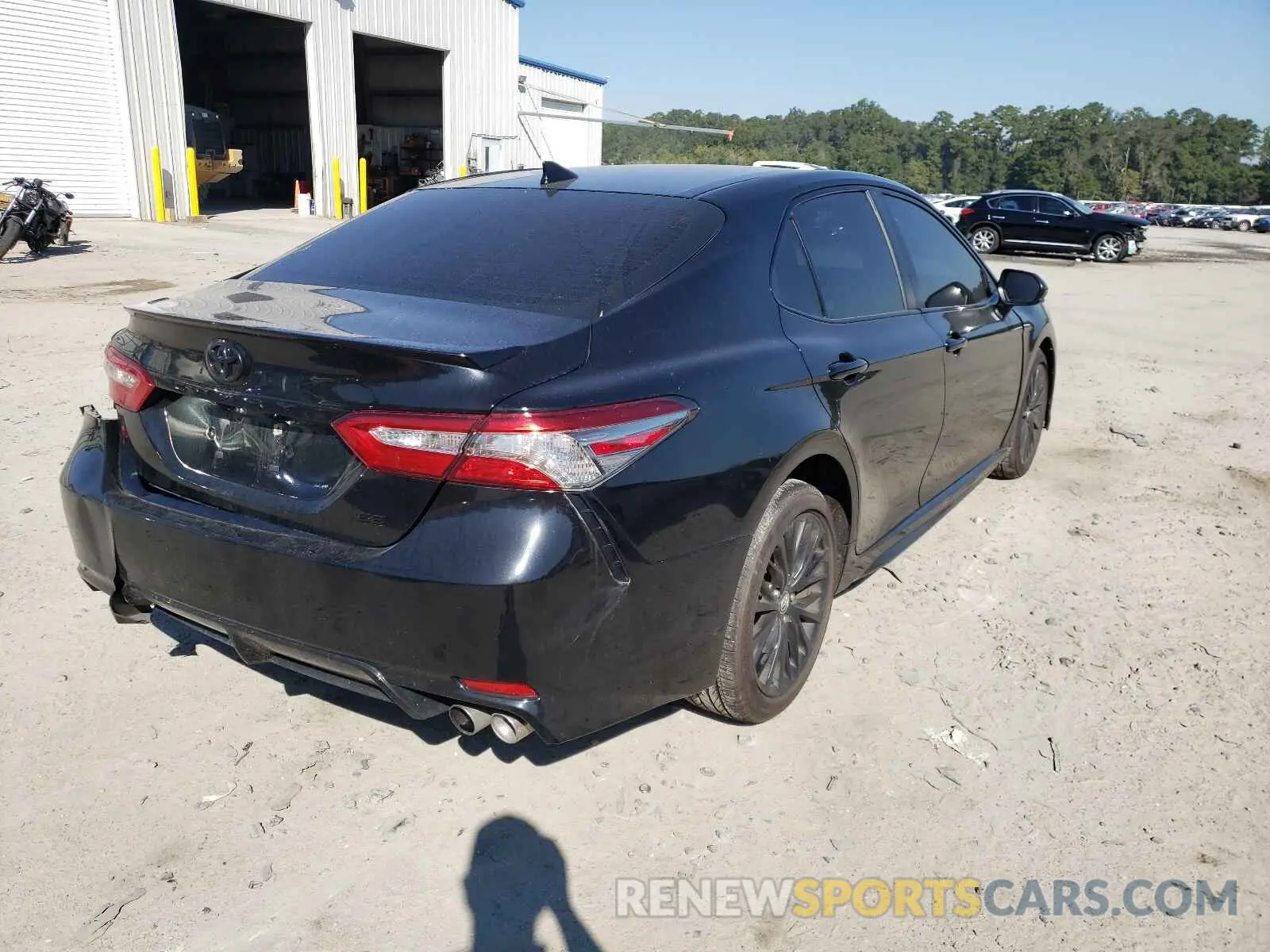 4 fotografías del automóvil dañado 4T1B11HK5KU270981 TOYOTA CAMRY 2019