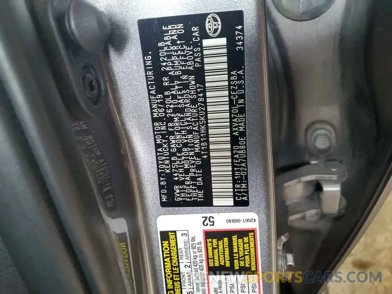 12 fotografías del automóvil dañado 4T1B11HK5KU278417 TOYOTA CAMRY 2019