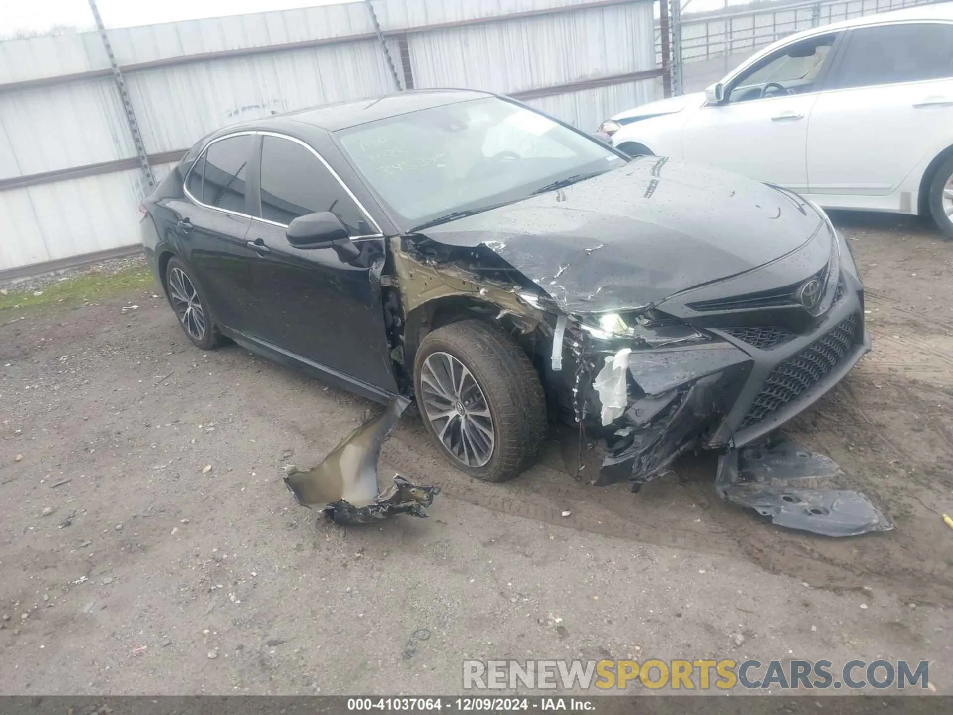 1 fotografías del automóvil dañado 4T1B11HK5KU282774 TOYOTA CAMRY 2019