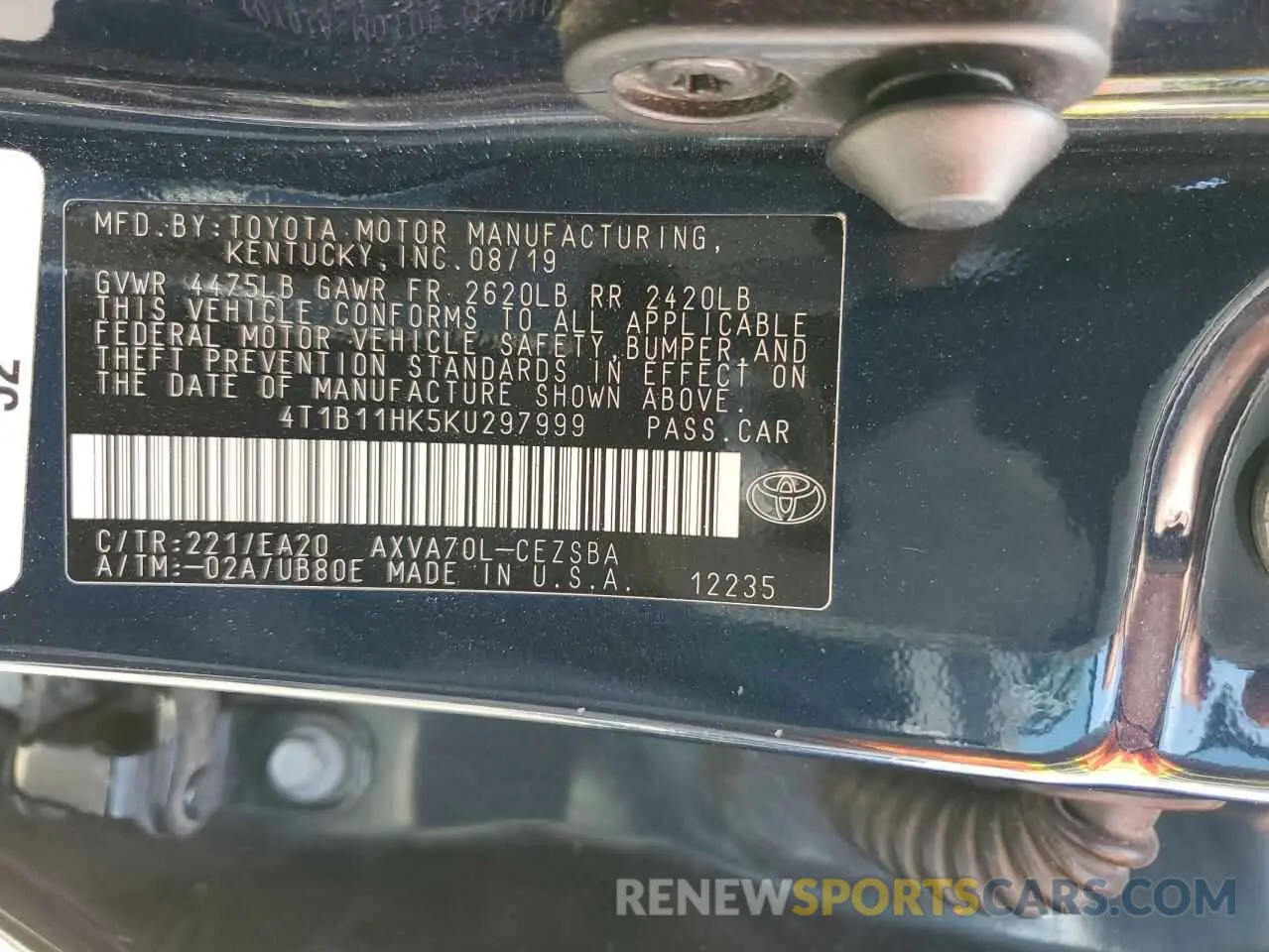 12 fotografías del automóvil dañado 4T1B11HK5KU297999 TOYOTA CAMRY 2019