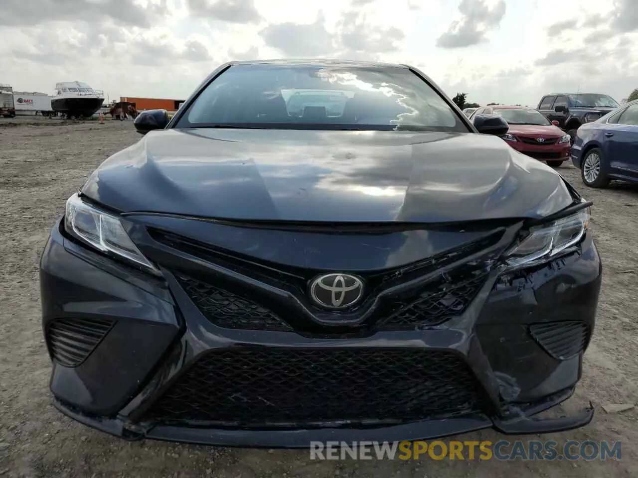 5 fotografías del automóvil dañado 4T1B11HK5KU297999 TOYOTA CAMRY 2019