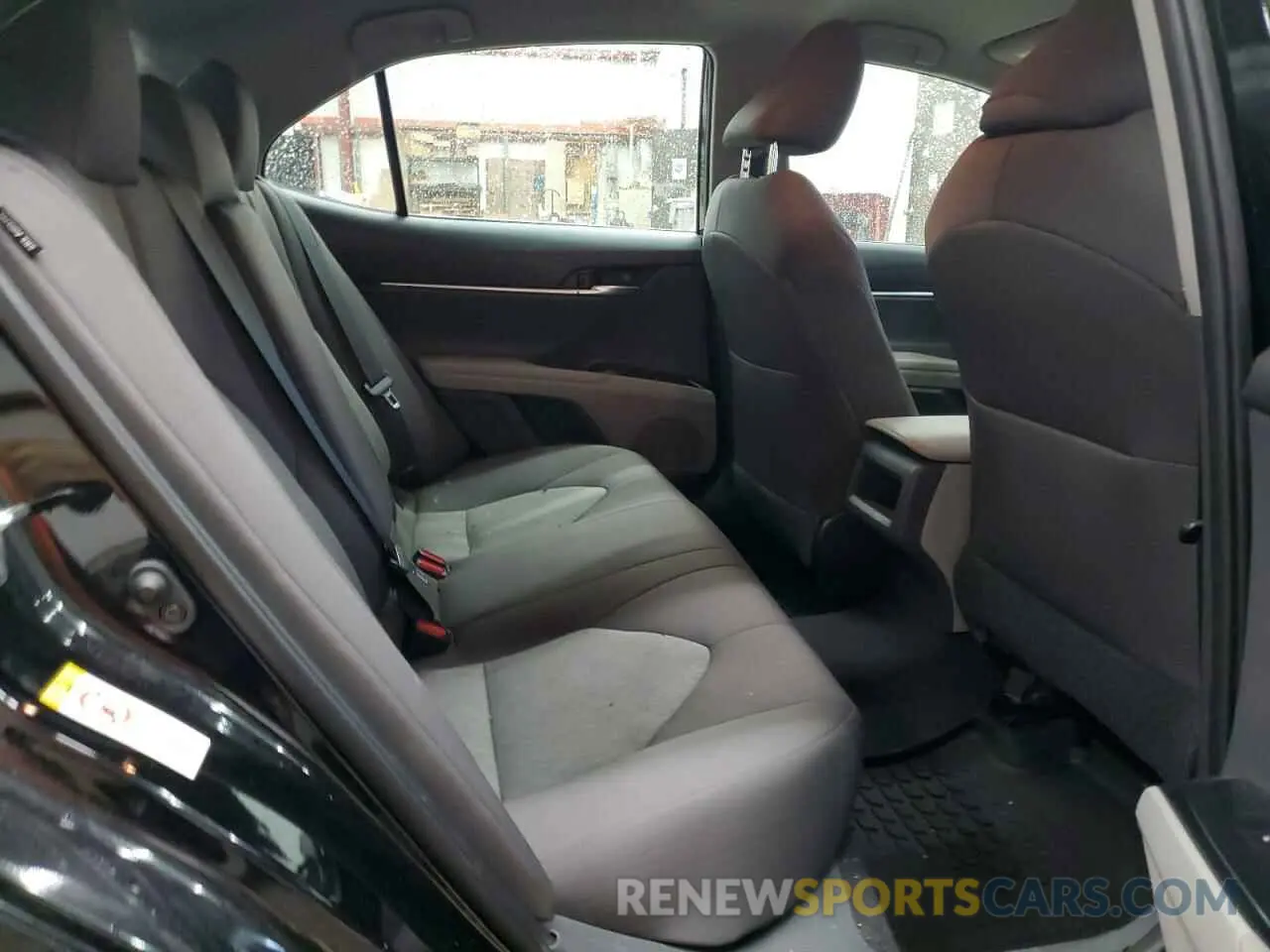 10 fotografías del automóvil dañado 4T1B11HK5KU681135 TOYOTA CAMRY 2019