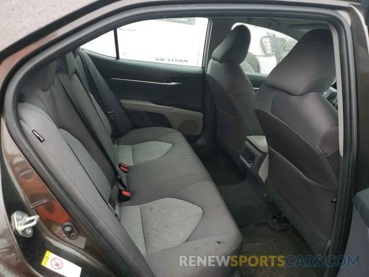10 fotografías del automóvil dañado 4T1B11HK5KU687842 TOYOTA CAMRY 2019