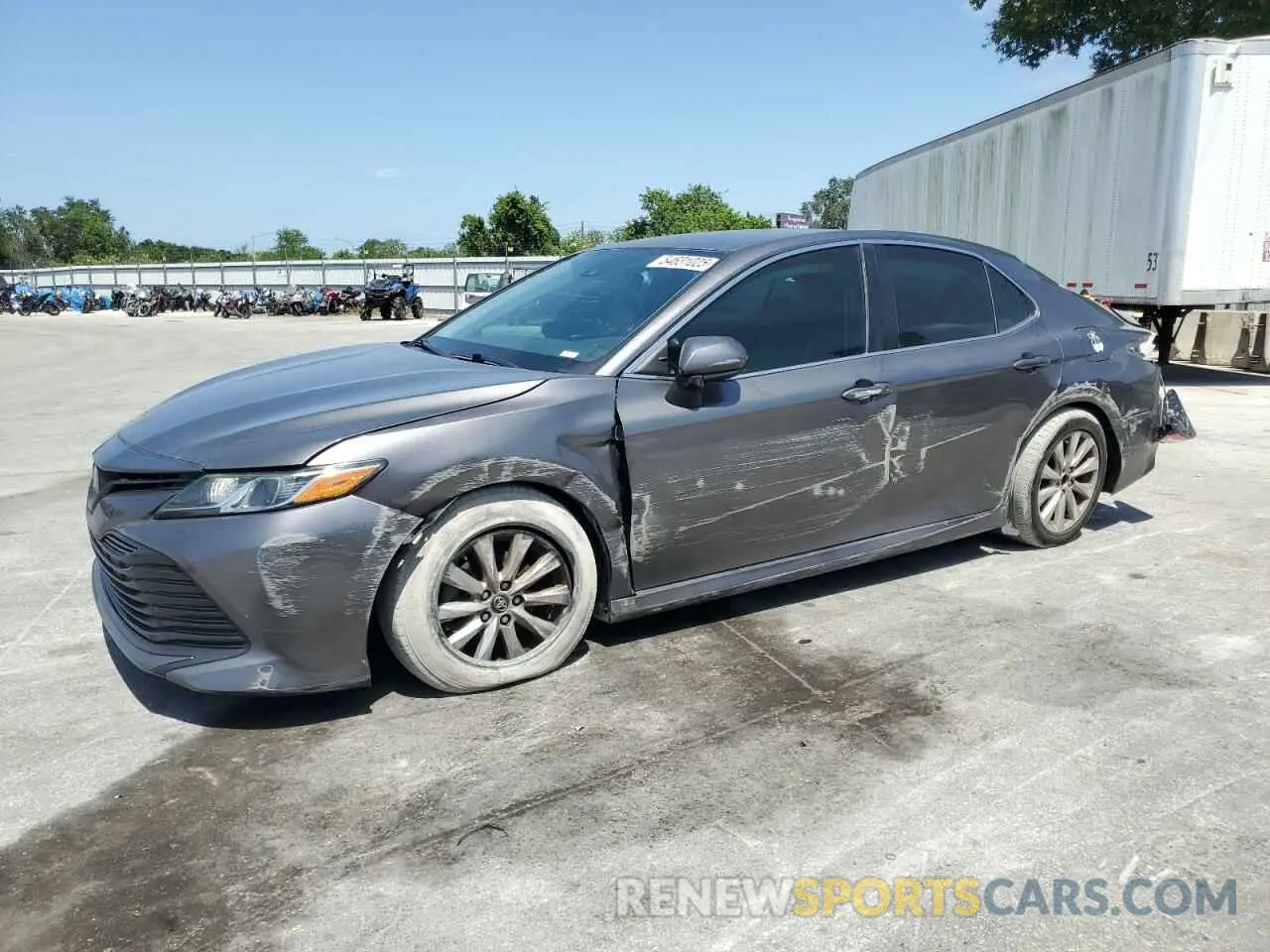 1 fotografías del automóvil dañado 4T1B11HK5KU688599 TOYOTA CAMRY 2019