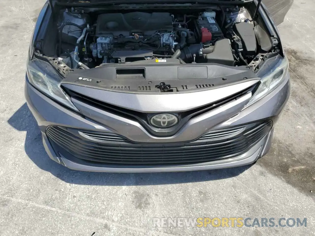 11 fotografías del automóvil dañado 4T1B11HK5KU688599 TOYOTA CAMRY 2019