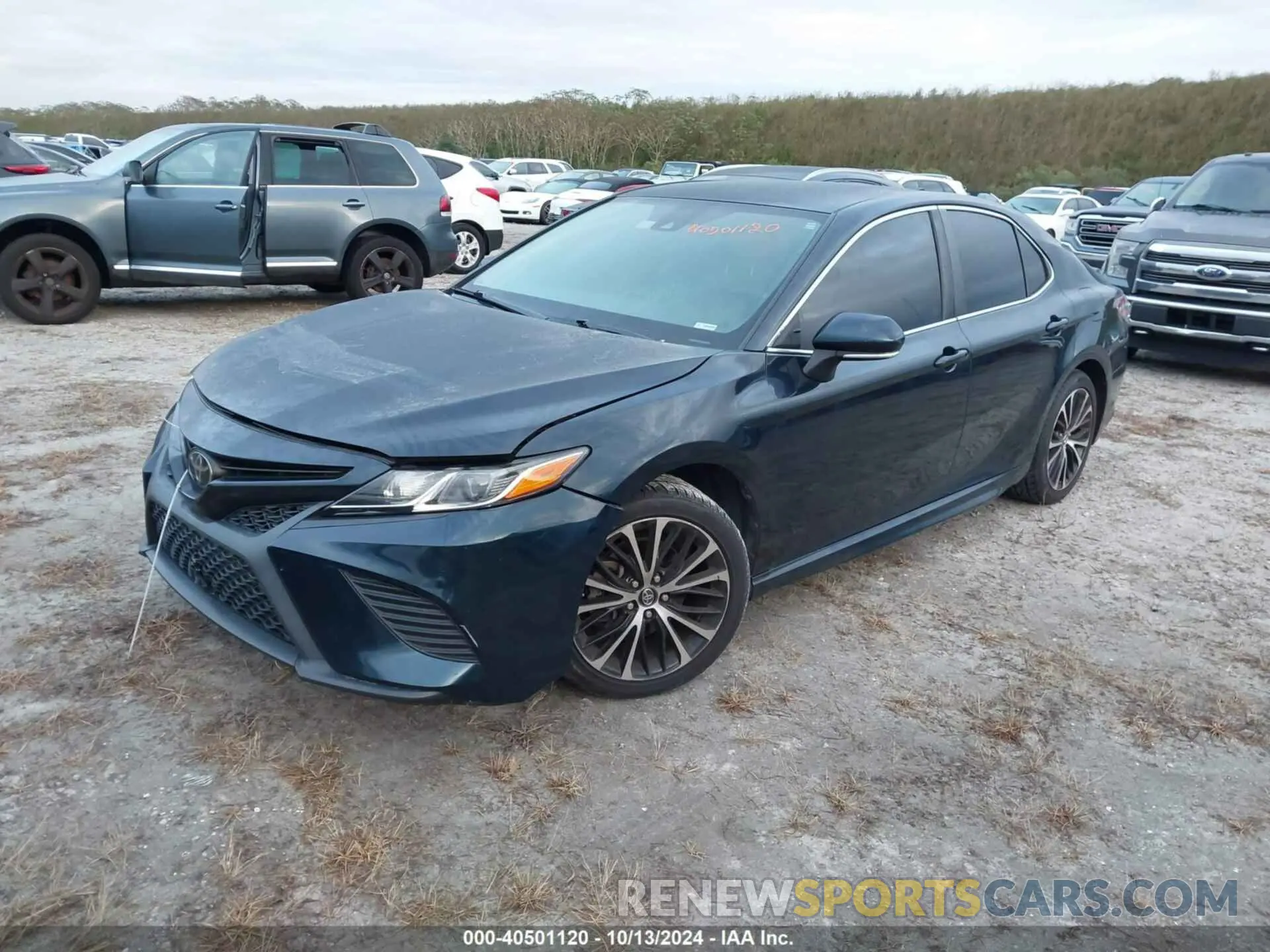 2 fotografías del automóvil dañado 4T1B11HK5KU689624 TOYOTA CAMRY 2019