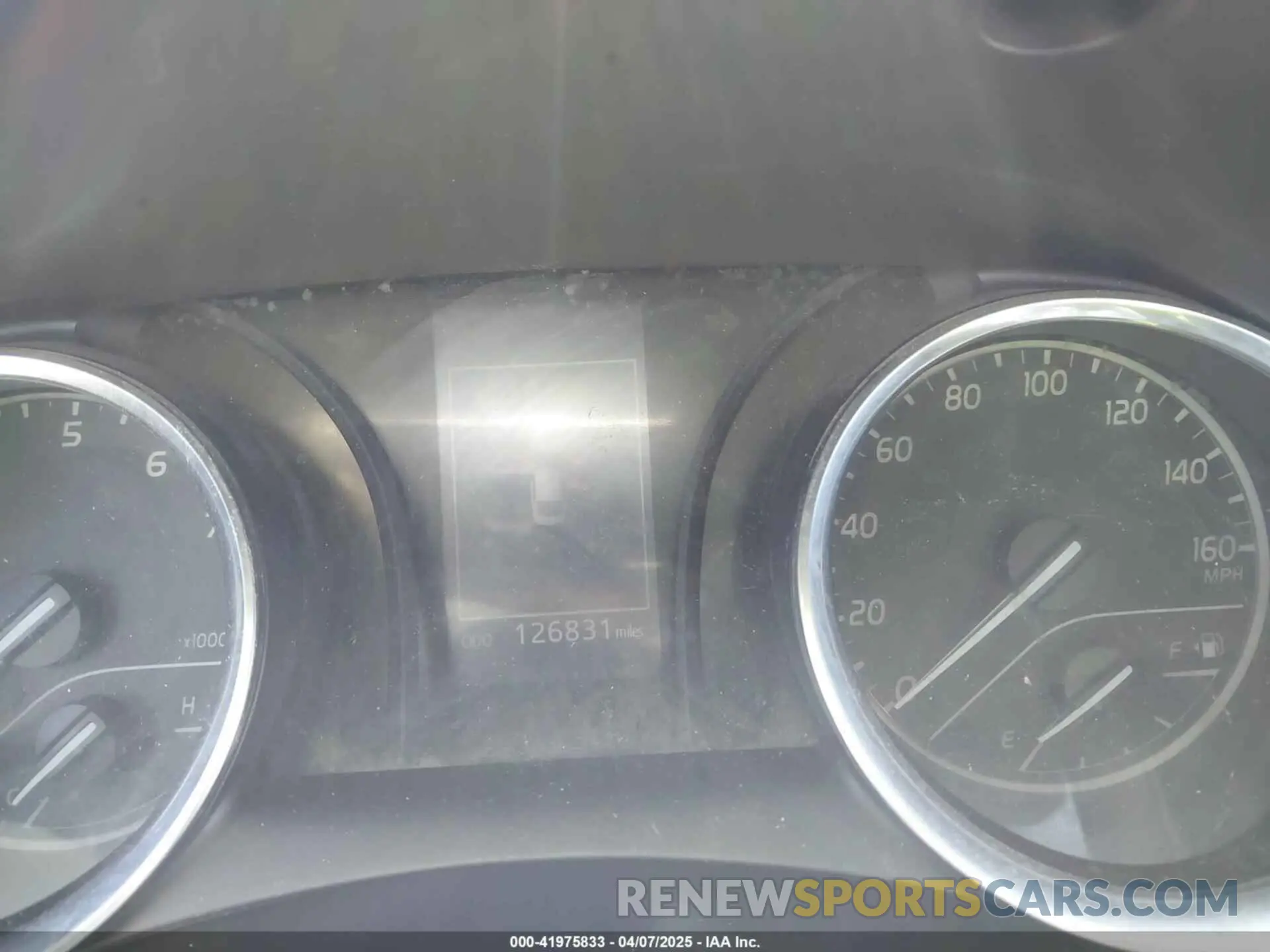 7 fotografías del automóvil dañado 4T1B11HK5KU689882 TOYOTA CAMRY 2019