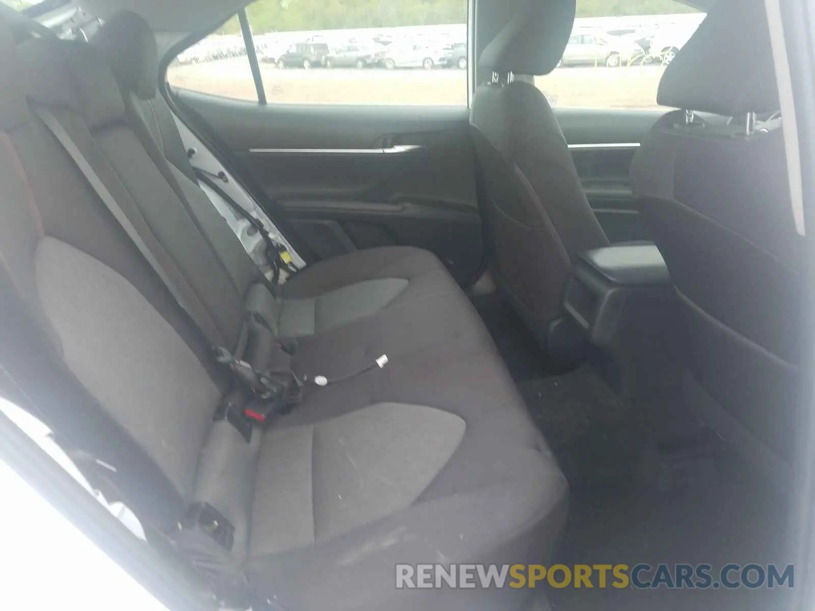6 fotografías del automóvil dañado 4T1B11HK5KU696203 TOYOTA CAMRY 2019