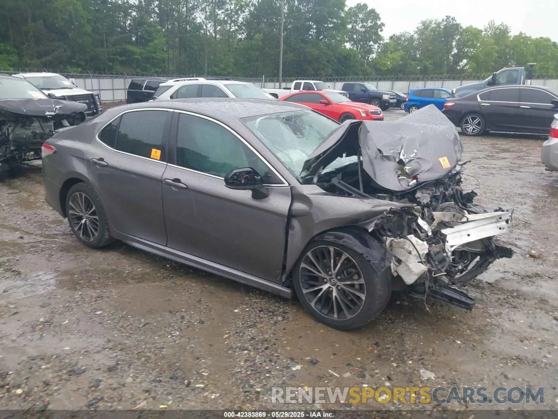 1 fotografías del automóvil dañado 4T1B11HK5KU715249 TOYOTA CAMRY 2019