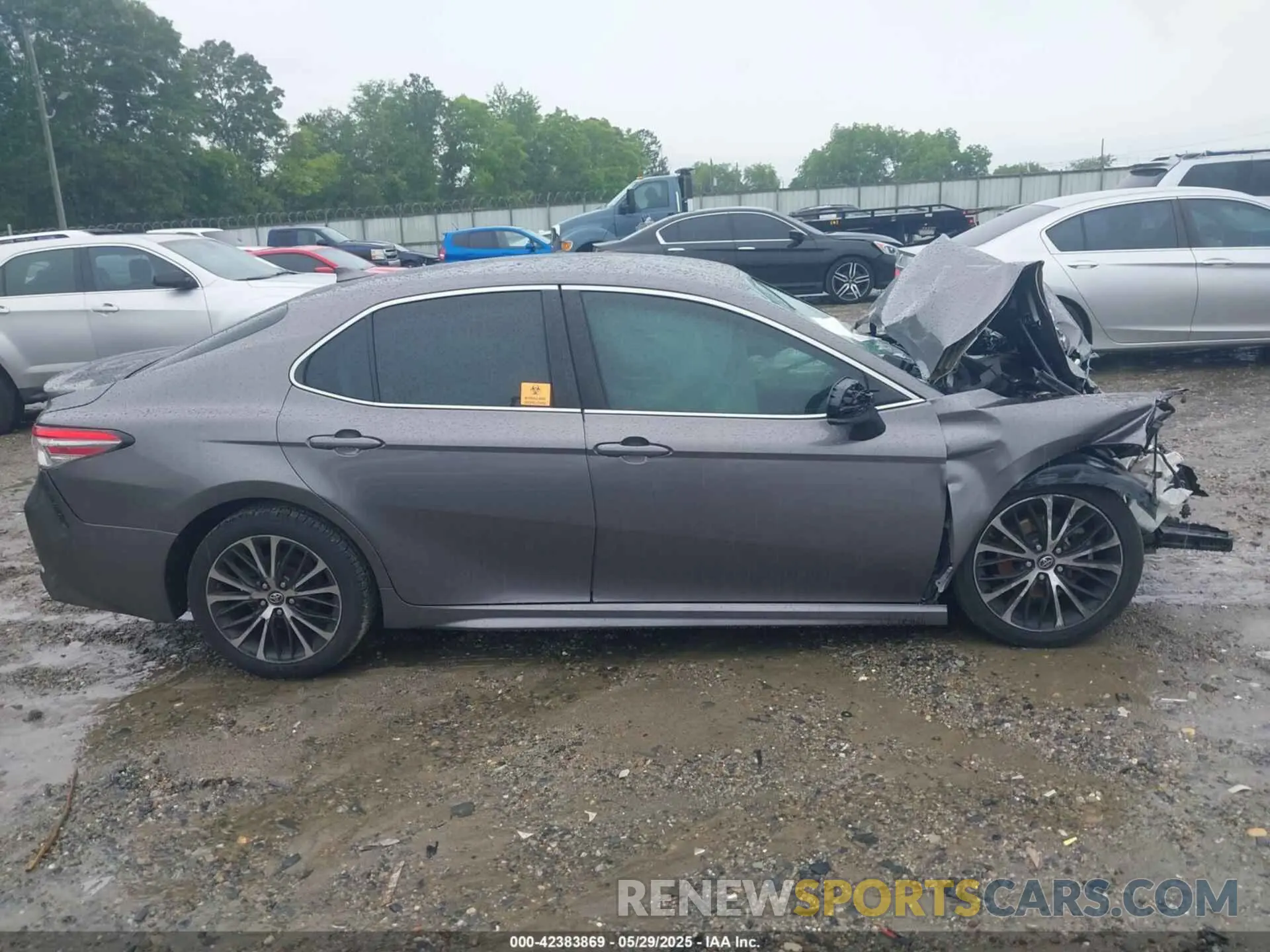 13 fotografías del automóvil dañado 4T1B11HK5KU715249 TOYOTA CAMRY 2019