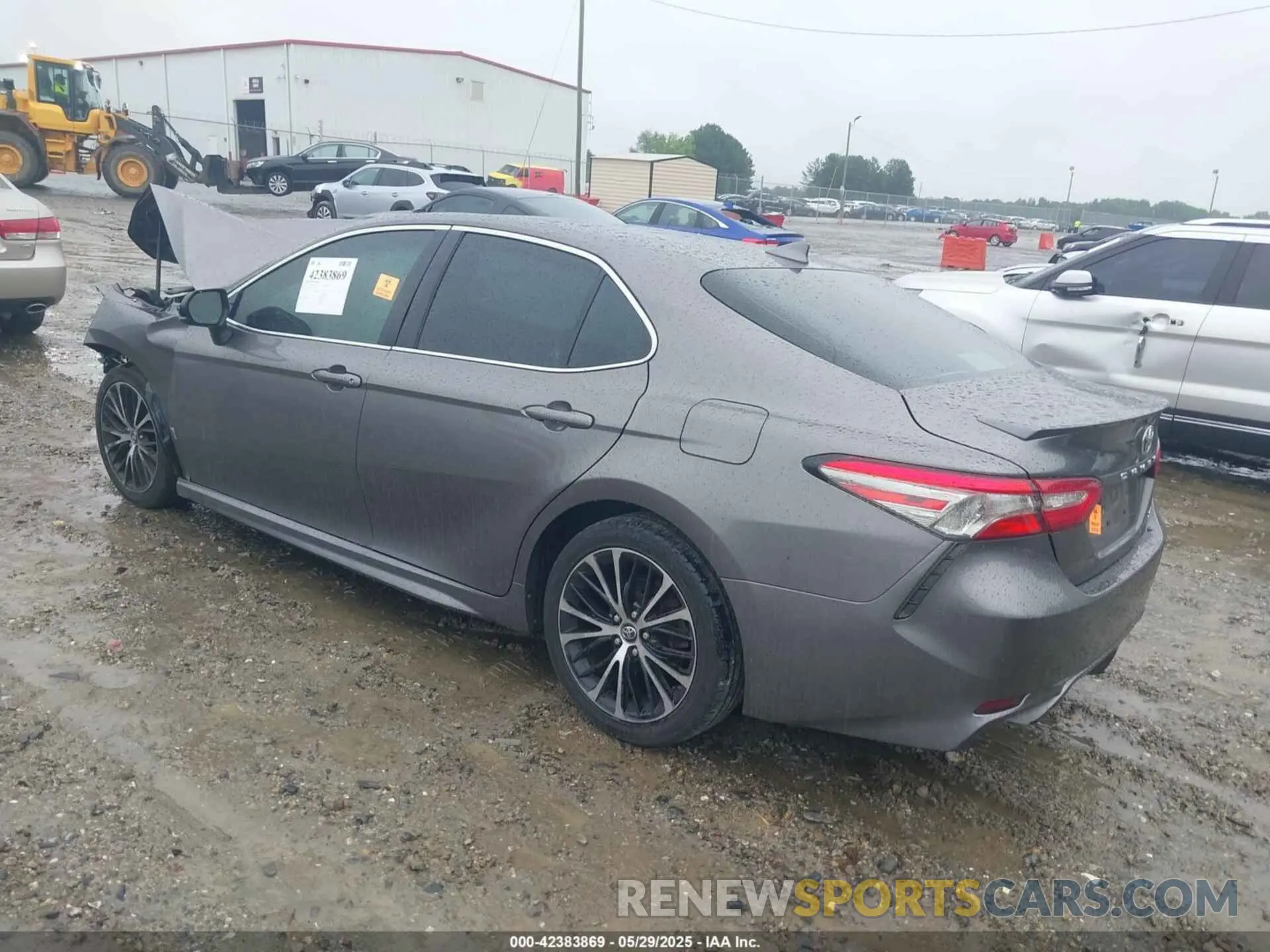3 fotografías del automóvil dañado 4T1B11HK5KU715249 TOYOTA CAMRY 2019