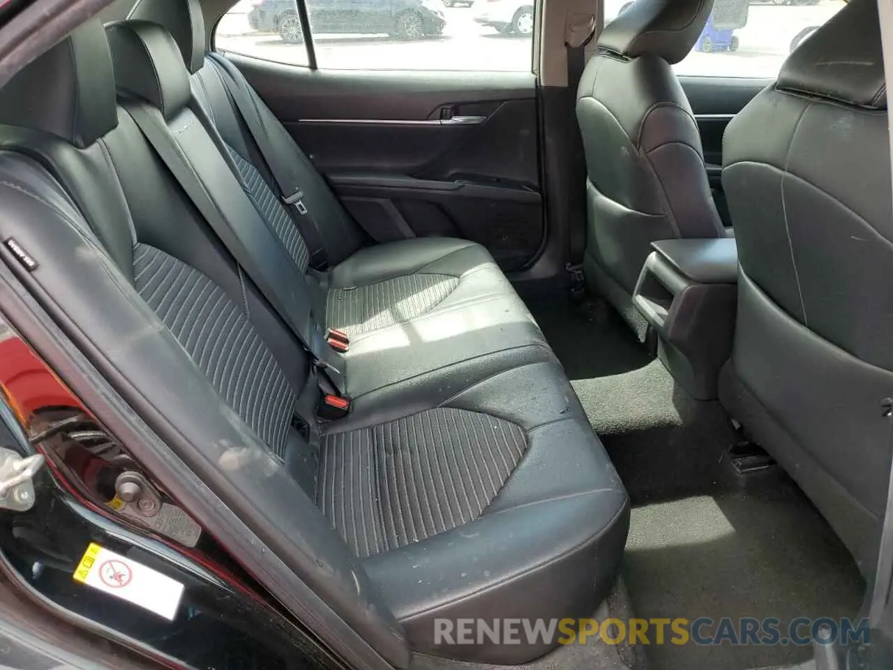 10 fotografías del automóvil dañado 4T1B11HK5KU721262 TOYOTA CAMRY 2019