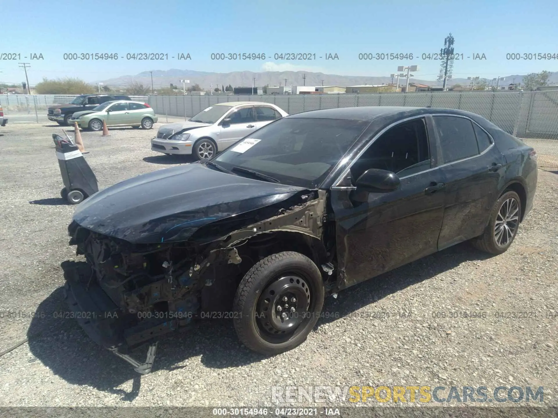 2 fotografías del automóvil dañado 4T1B11HK5KU733184 TOYOTA CAMRY 2019