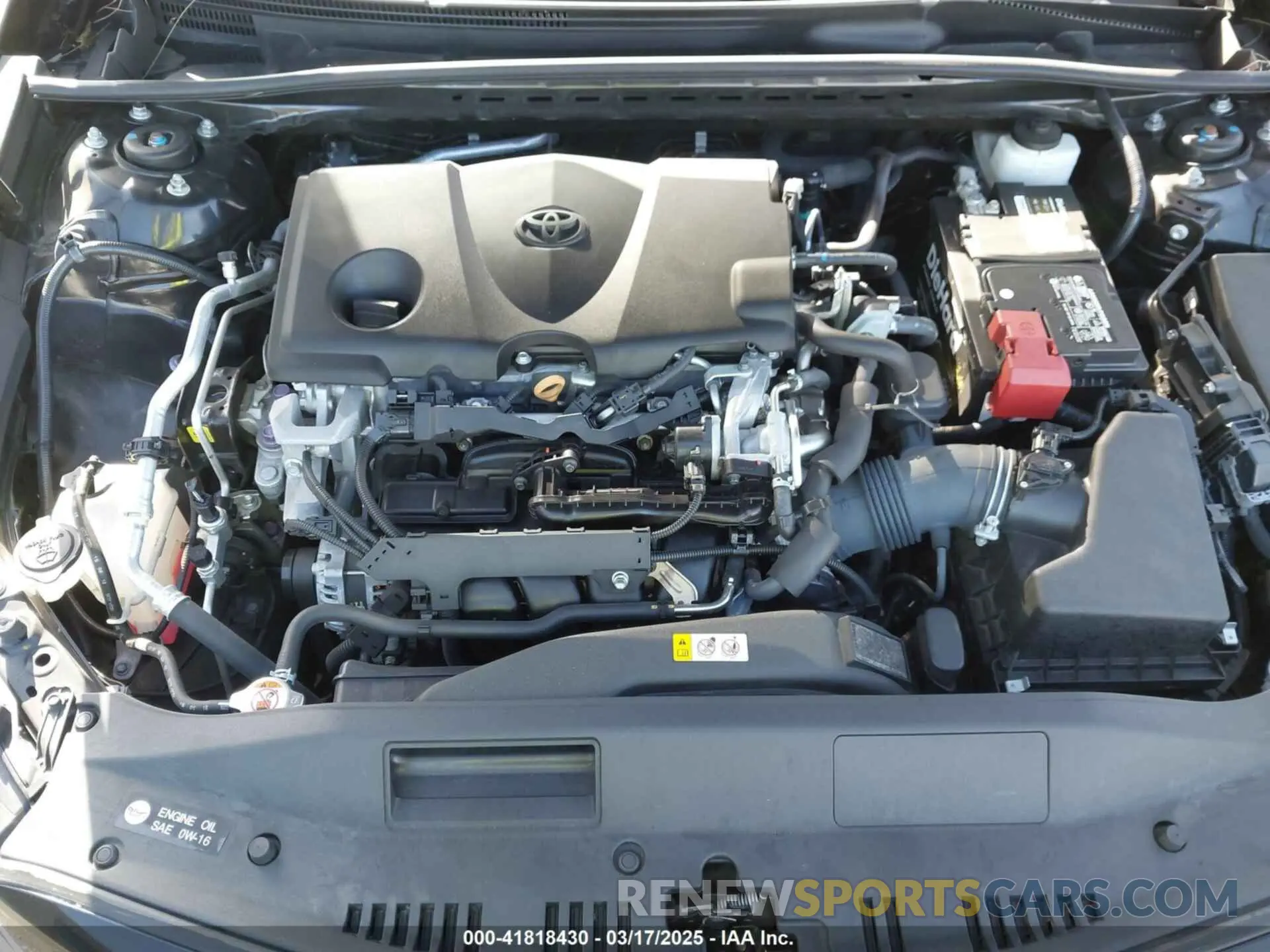 10 fotografías del automóvil dañado 4T1B11HK5KU752057 TOYOTA CAMRY 2019