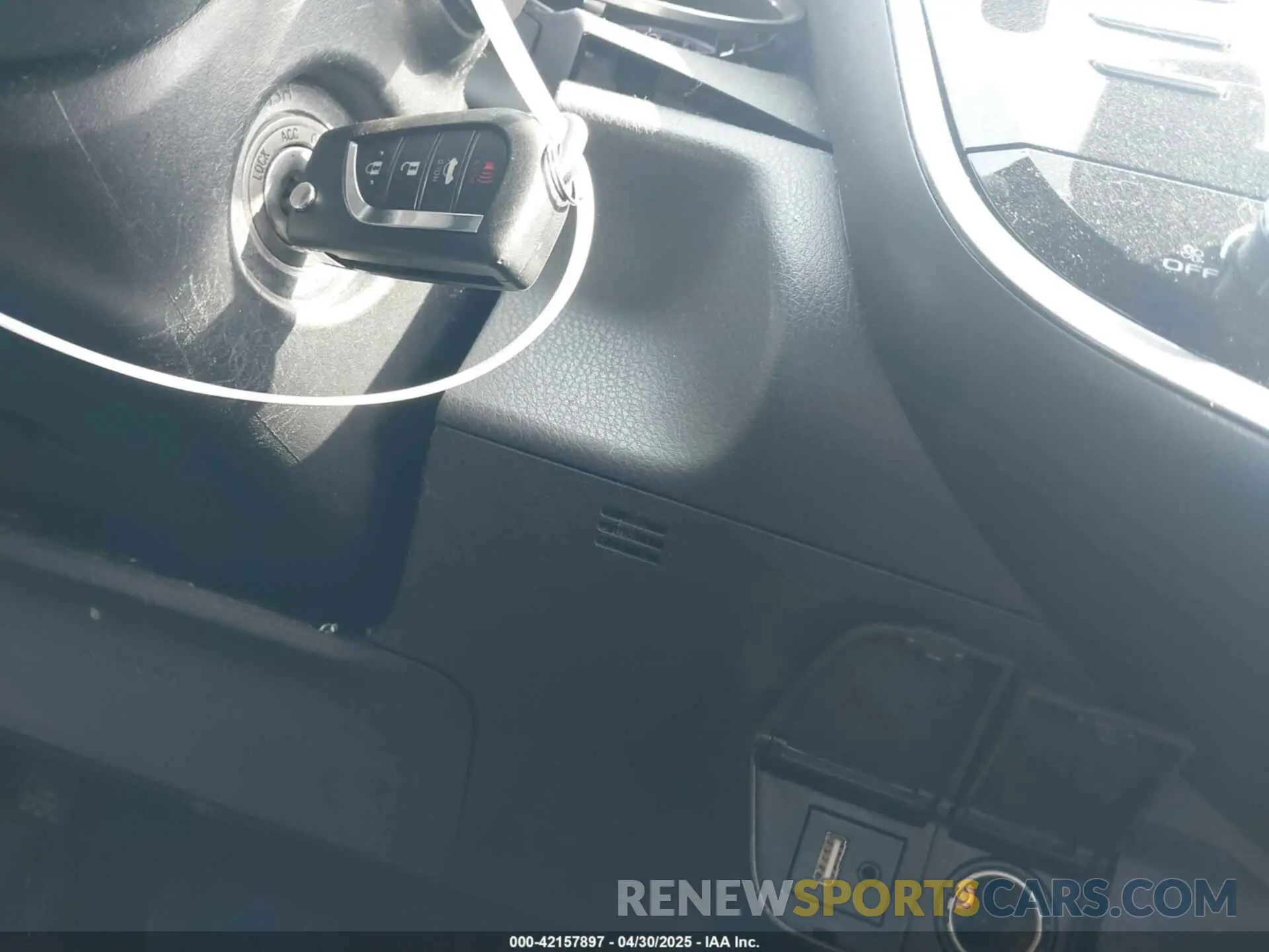 11 fotografías del automóvil dañado 4T1B11HK5KU762586 TOYOTA CAMRY 2019