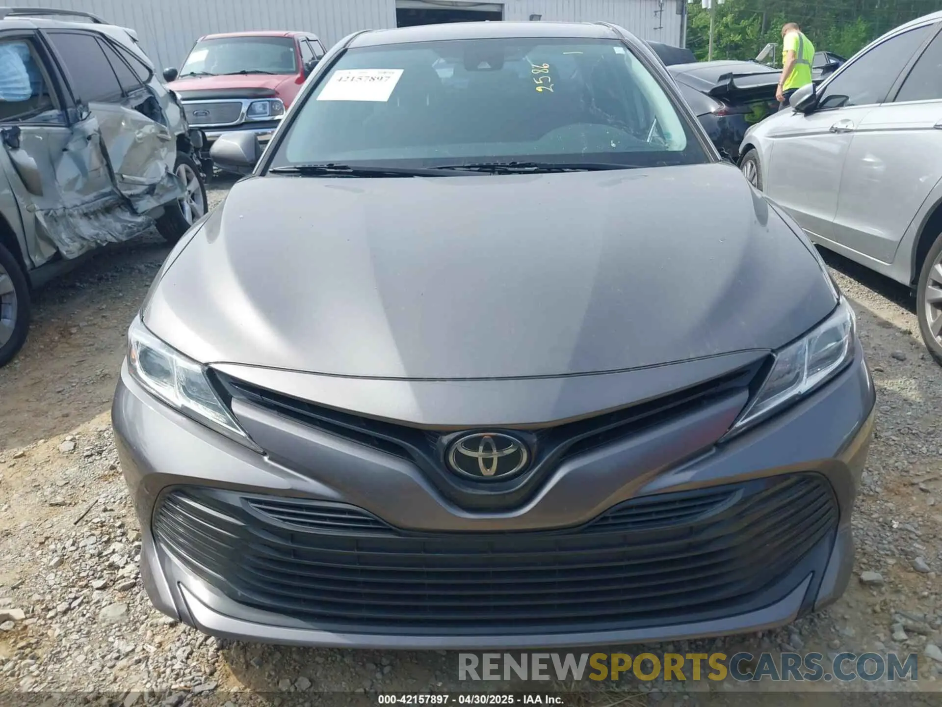 12 fotografías del automóvil dañado 4T1B11HK5KU762586 TOYOTA CAMRY 2019