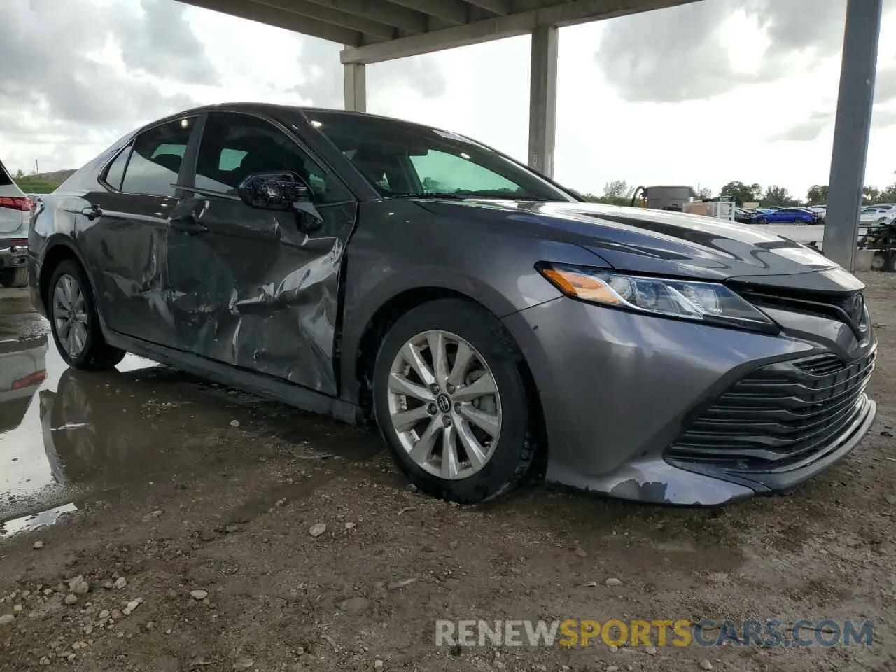 4 fotografías del automóvil dañado 4T1B11HK5KU767593 TOYOTA CAMRY 2019