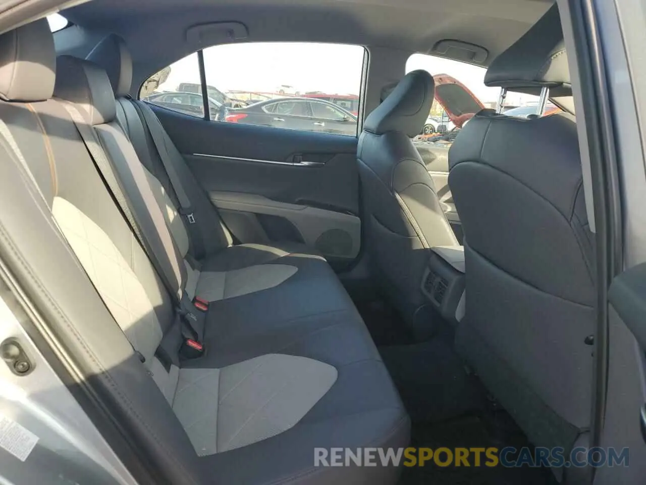 10 fotografías del automóvil dañado 4T1B11HK5KU776262 TOYOTA CAMRY 2019