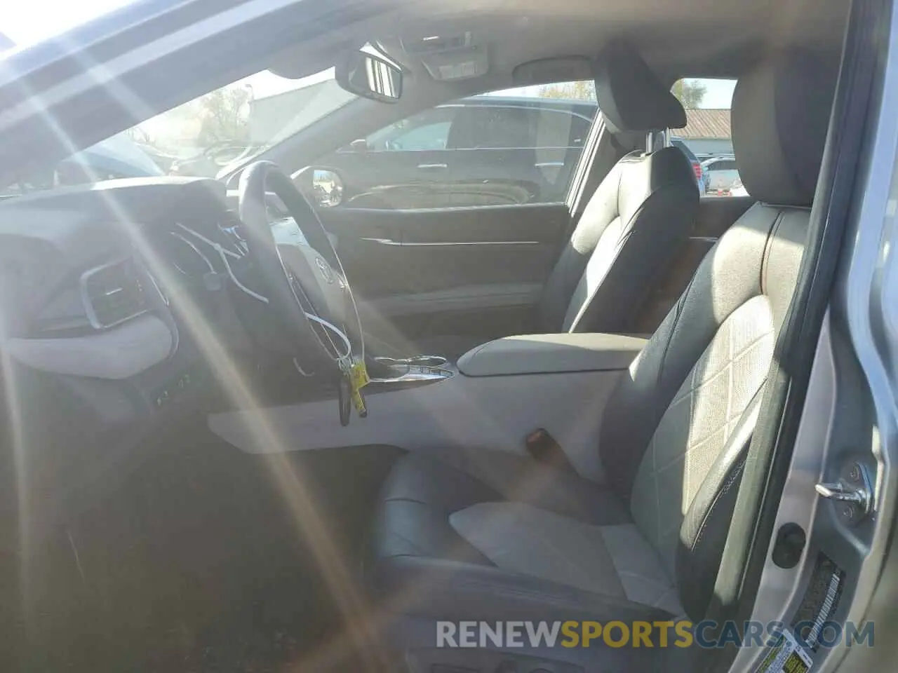 7 fotografías del automóvil dañado 4T1B11HK5KU776262 TOYOTA CAMRY 2019