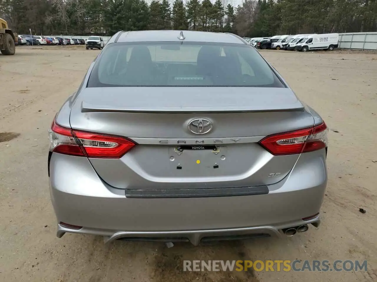 6 fotografías del automóvil dañado 4T1B11HK5KU780019 TOYOTA CAMRY 2019
