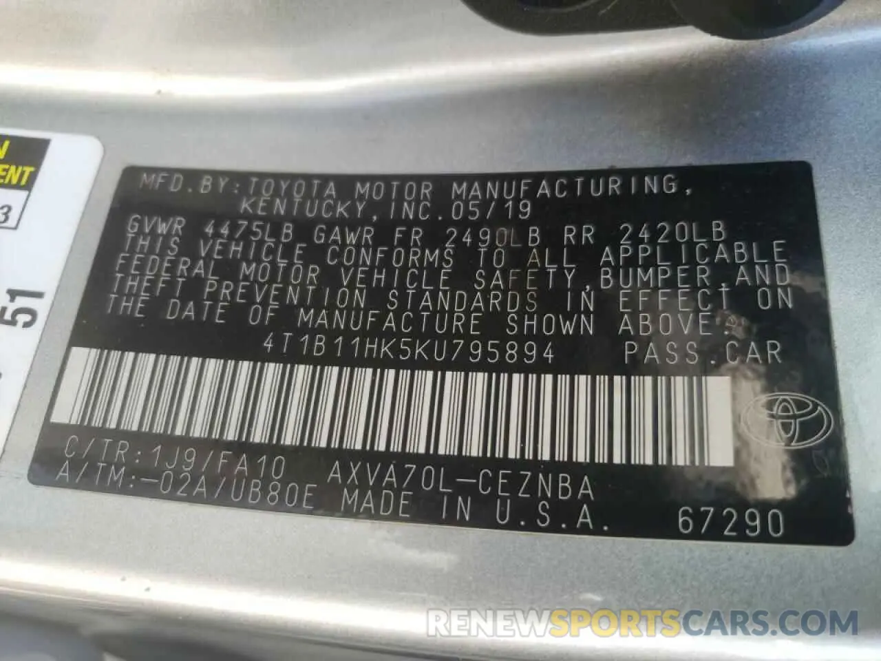 10 fotografías del automóvil dañado 4T1B11HK5KU795894 TOYOTA CAMRY 2019