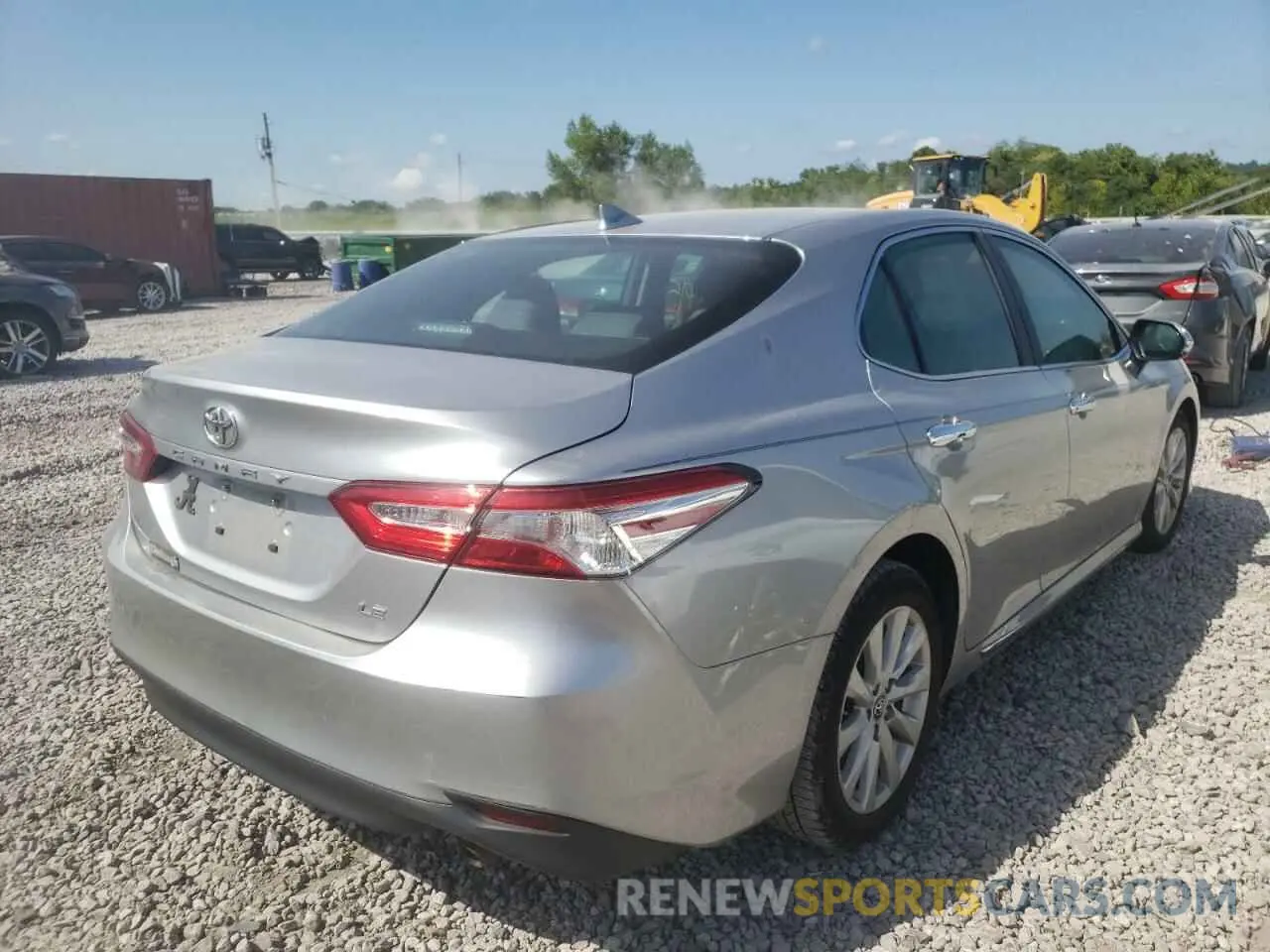 4 fotografías del automóvil dañado 4T1B11HK5KU795894 TOYOTA CAMRY 2019