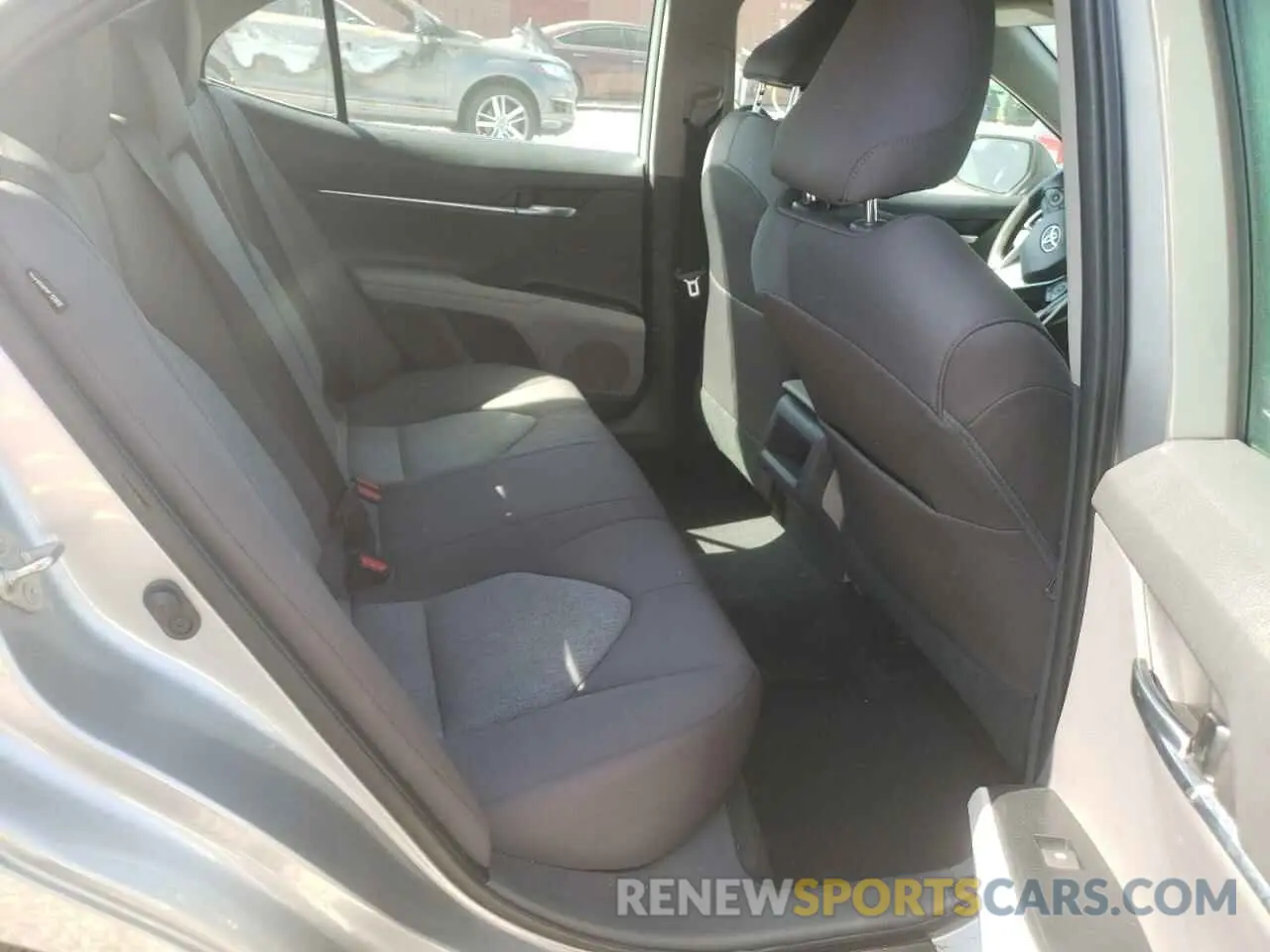 6 fotografías del automóvil dañado 4T1B11HK5KU795894 TOYOTA CAMRY 2019