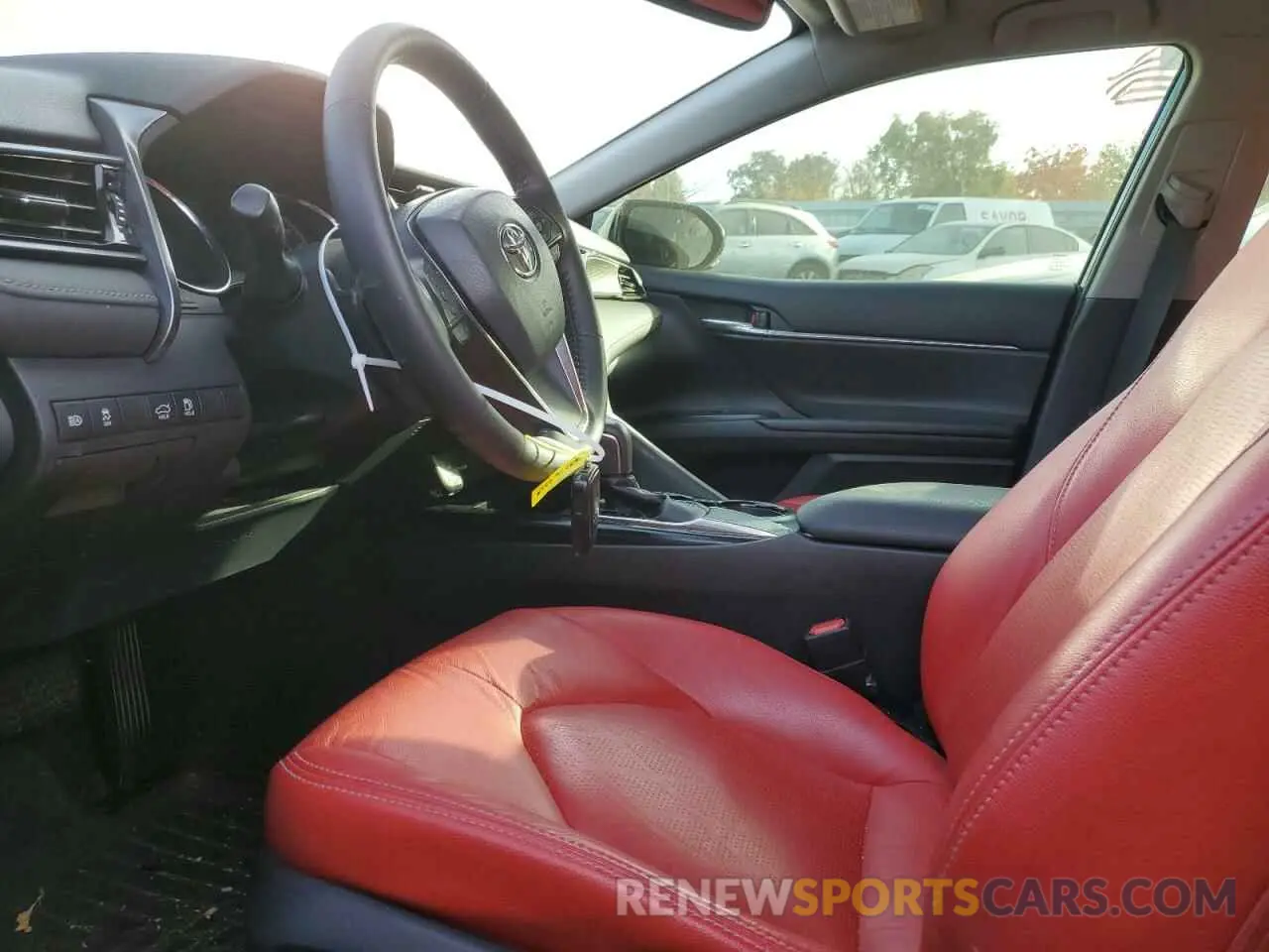 7 fotografías del automóvil dañado 4T1B11HK5KU796186 TOYOTA CAMRY 2019