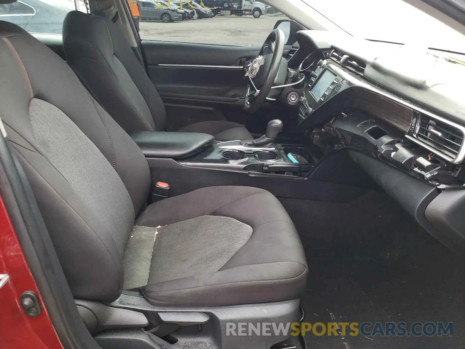 5 fotografías del automóvil dañado 4T1B11HK5KU809695 TOYOTA CAMRY 2019