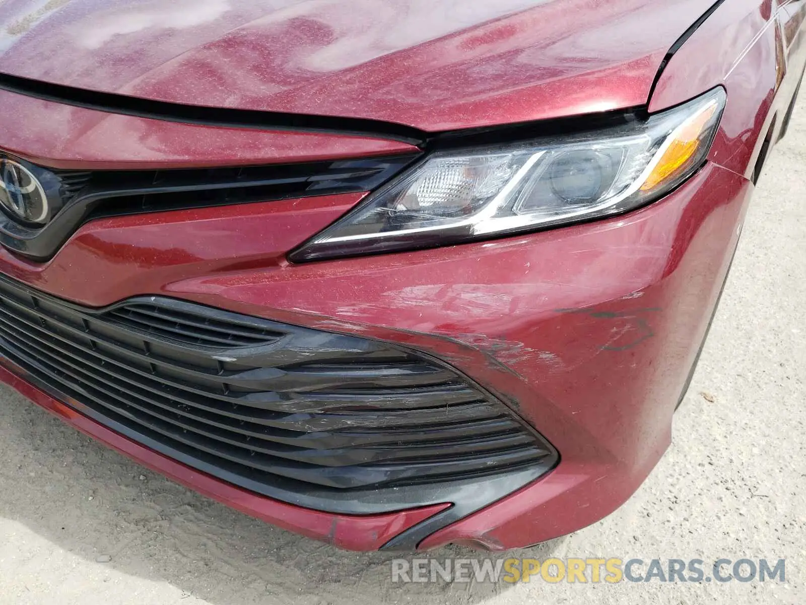 9 fotografías del automóvil dañado 4T1B11HK5KU809695 TOYOTA CAMRY 2019