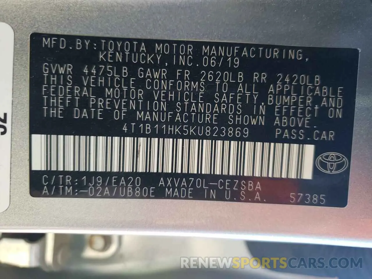 12 fotografías del automóvil dañado 4T1B11HK5KU823869 TOYOTA CAMRY 2019
