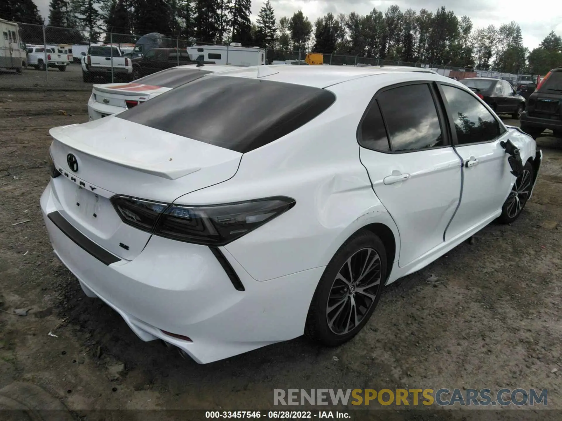 4 fotografías del automóvil dañado 4T1B11HK5KU830935 TOYOTA CAMRY 2019