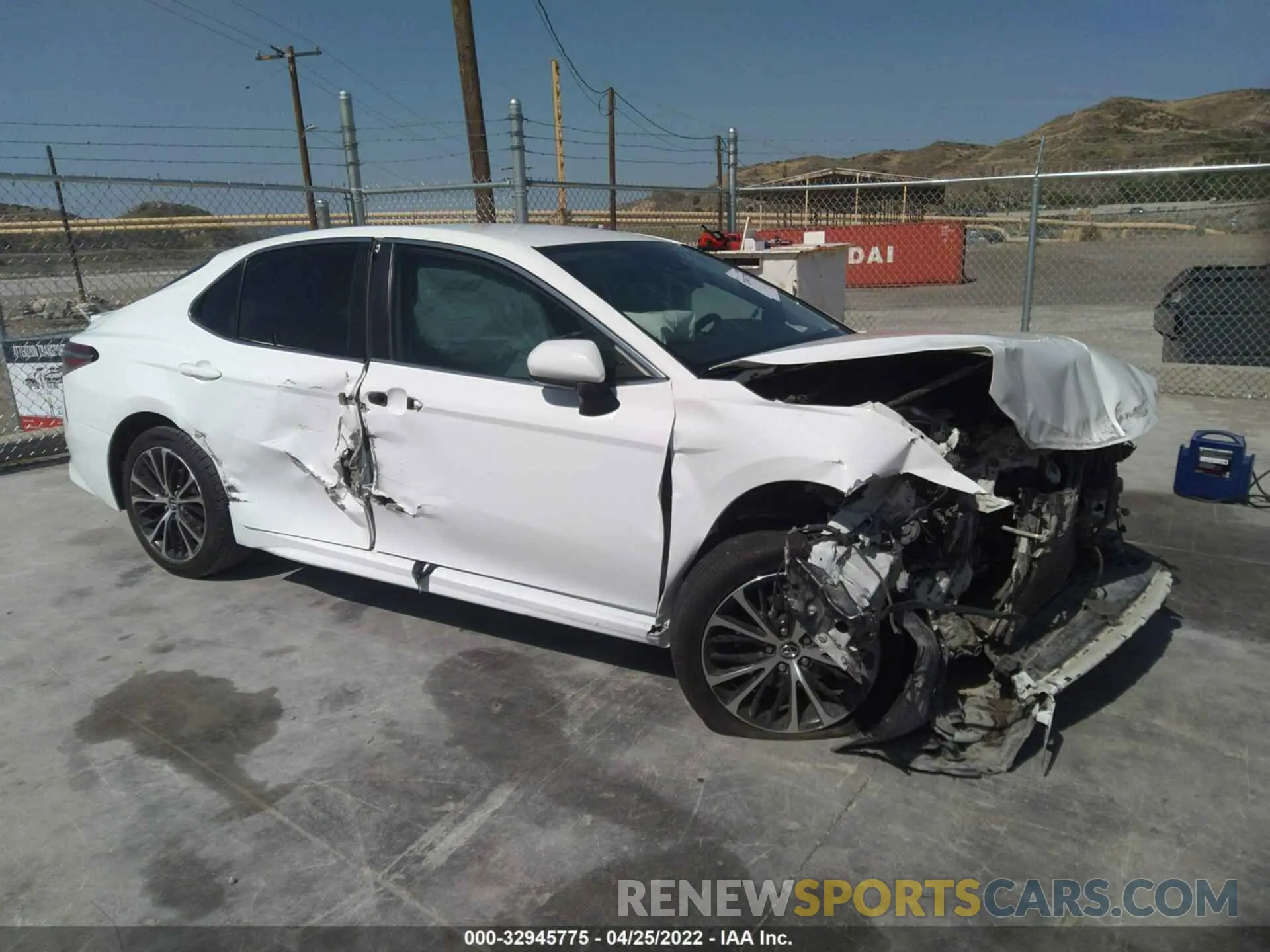 1 fotografías del automóvil dañado 4T1B11HK5KU843961 TOYOTA CAMRY 2019