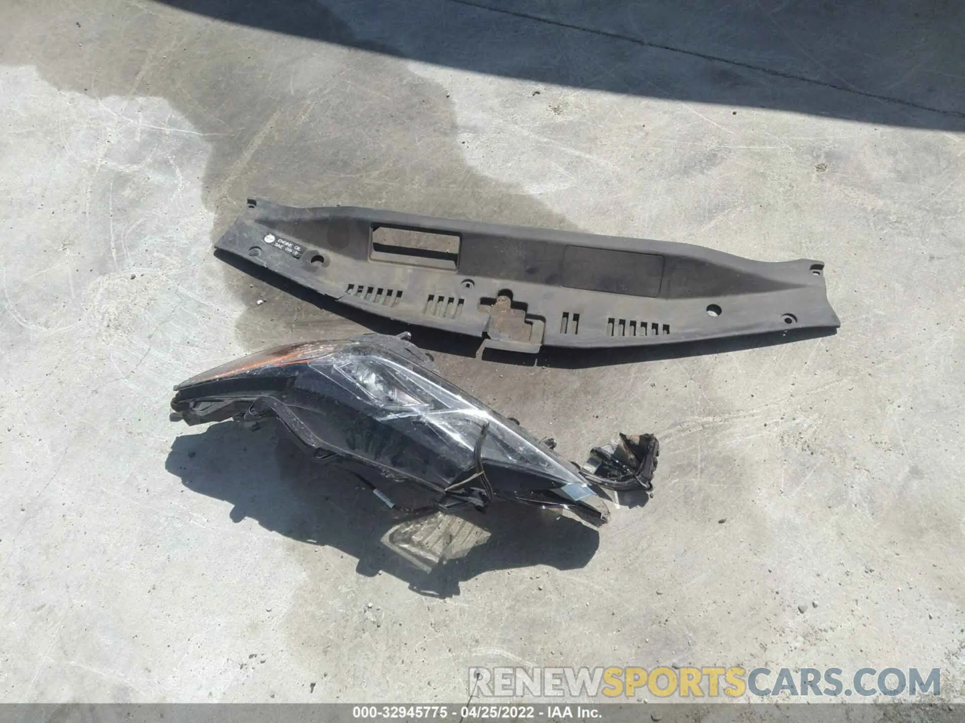 12 fotografías del automóvil dañado 4T1B11HK5KU843961 TOYOTA CAMRY 2019