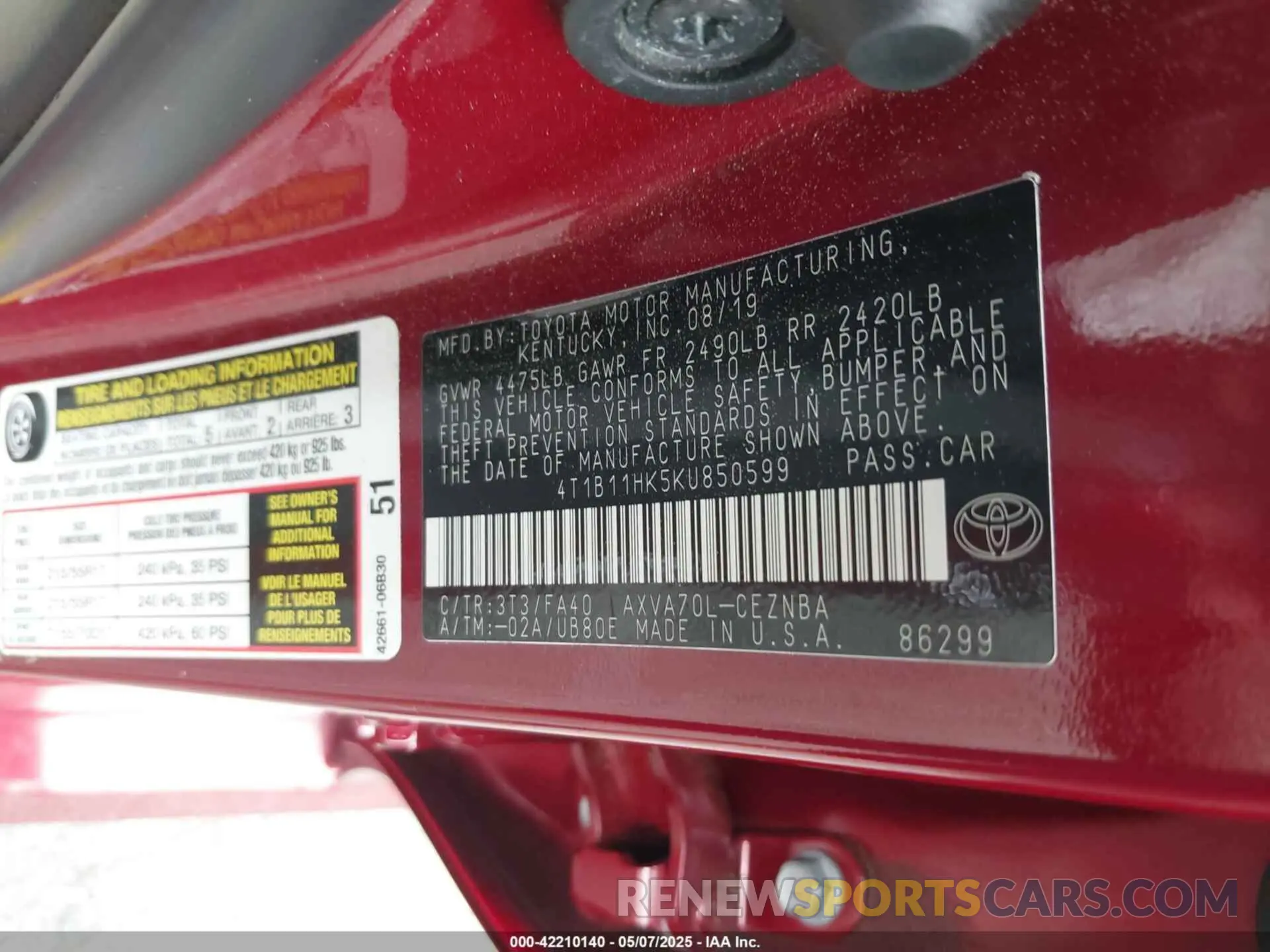 9 fotografías del automóvil dañado 4T1B11HK5KU850599 TOYOTA CAMRY 2019