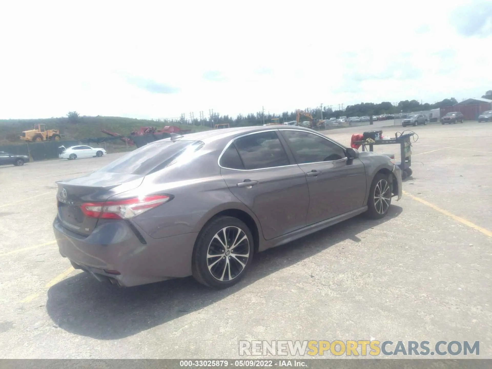 4 fotografías del automóvil dañado 4T1B11HK6KU162238 TOYOTA CAMRY 2019