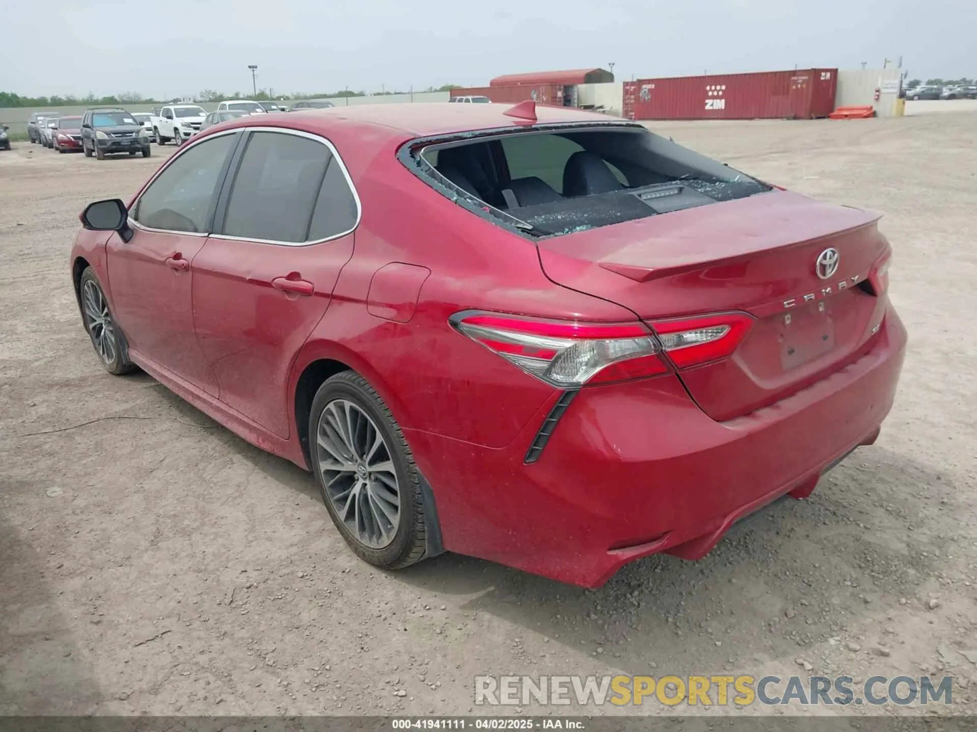 3 fotografías del automóvil dañado 4T1B11HK6KU169187 TOYOTA CAMRY 2019